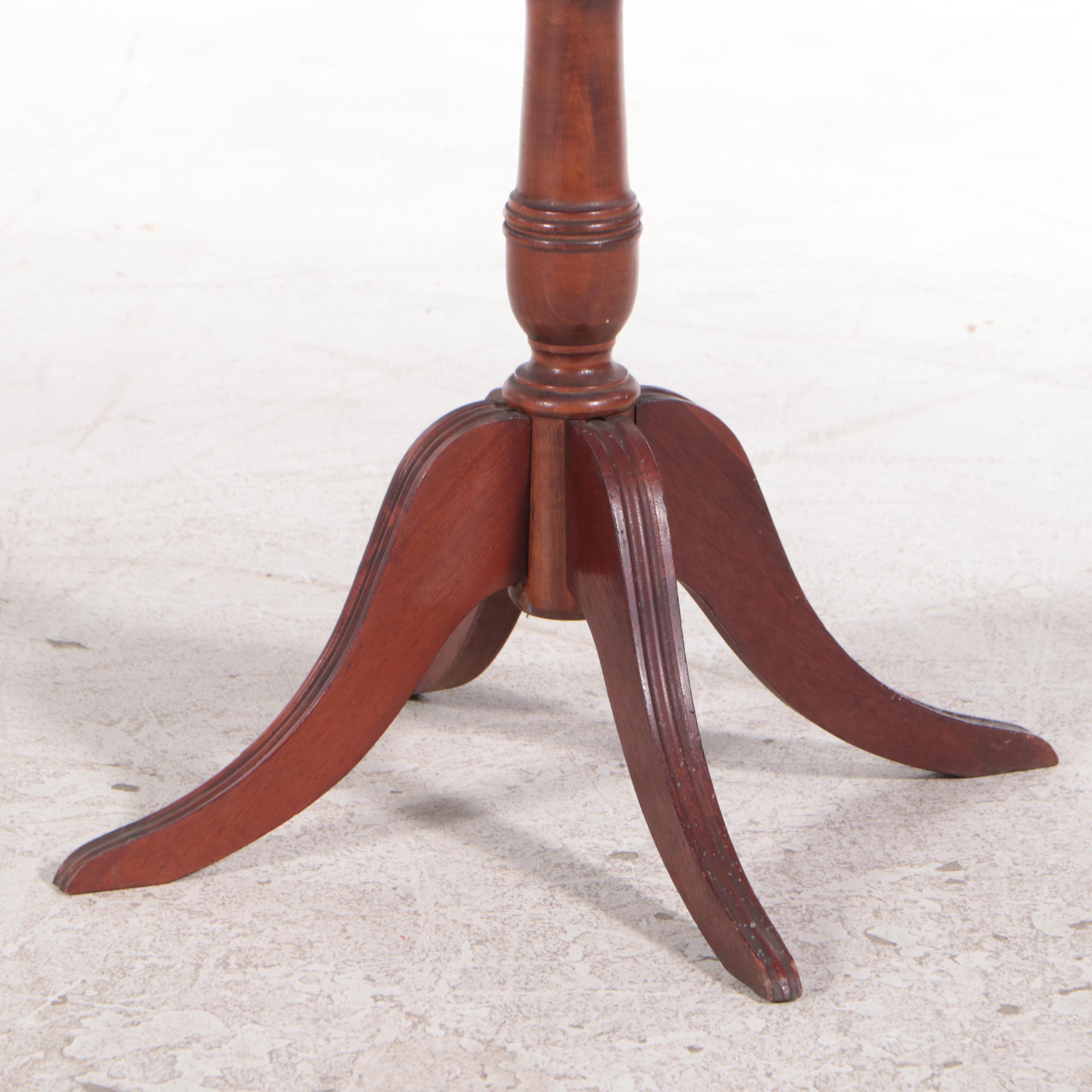 American Classical Style Mahogany Coffee Table and Side Table, 20th Century