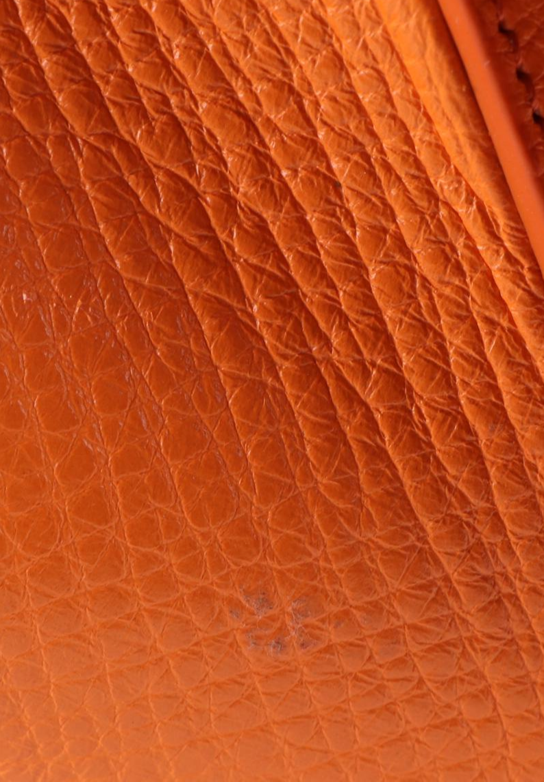 Bottega Veneta BV Angle Medium Bag in Textured Leather