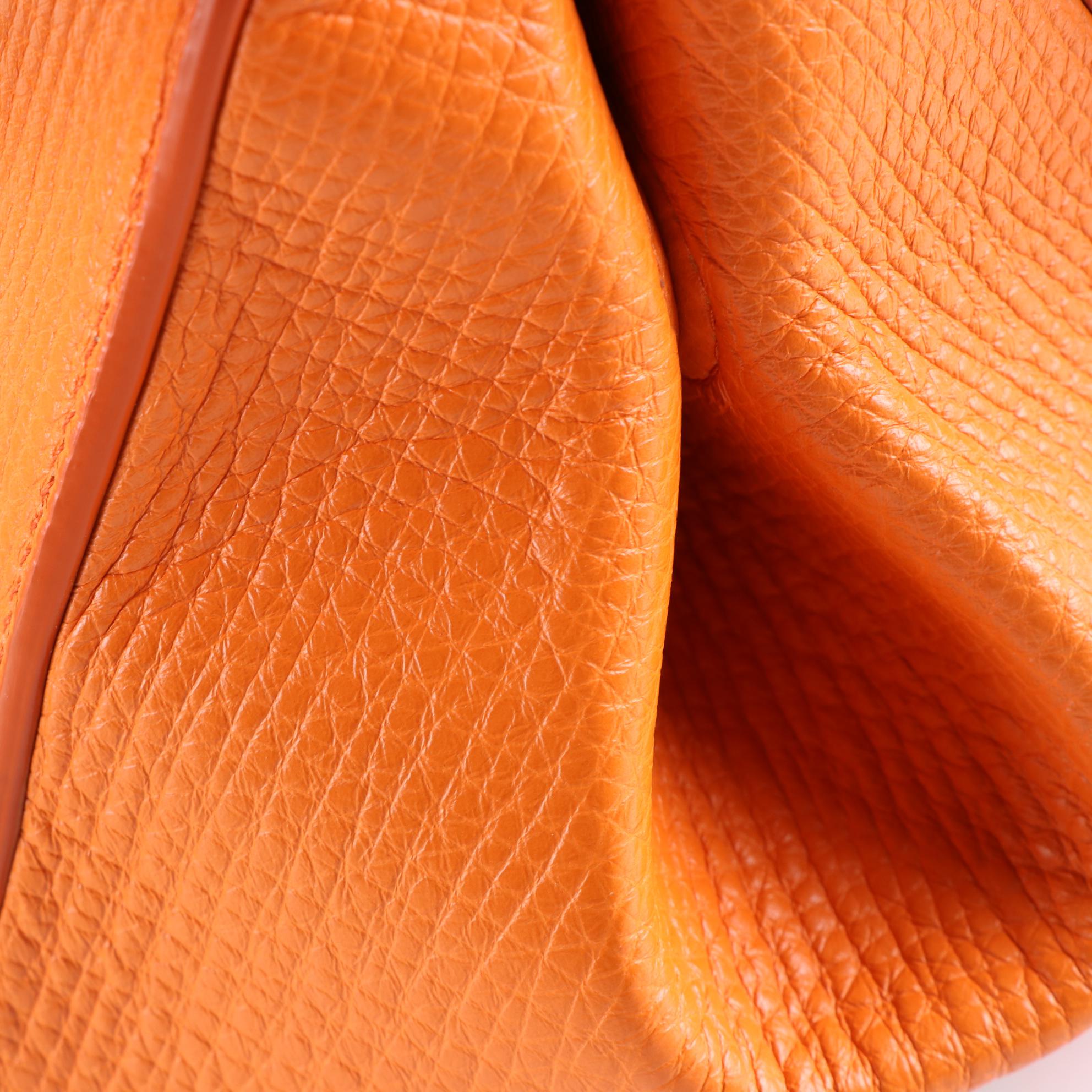 Bottega Veneta BV Angle Medium Bag in Textured Leather