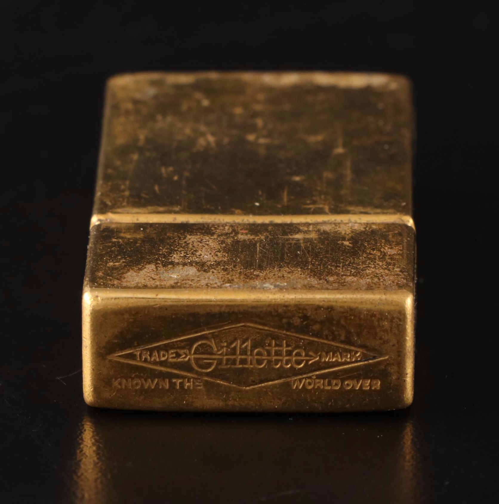 Elgin American Sterling Silver Compact with Gillette Razor and Blades