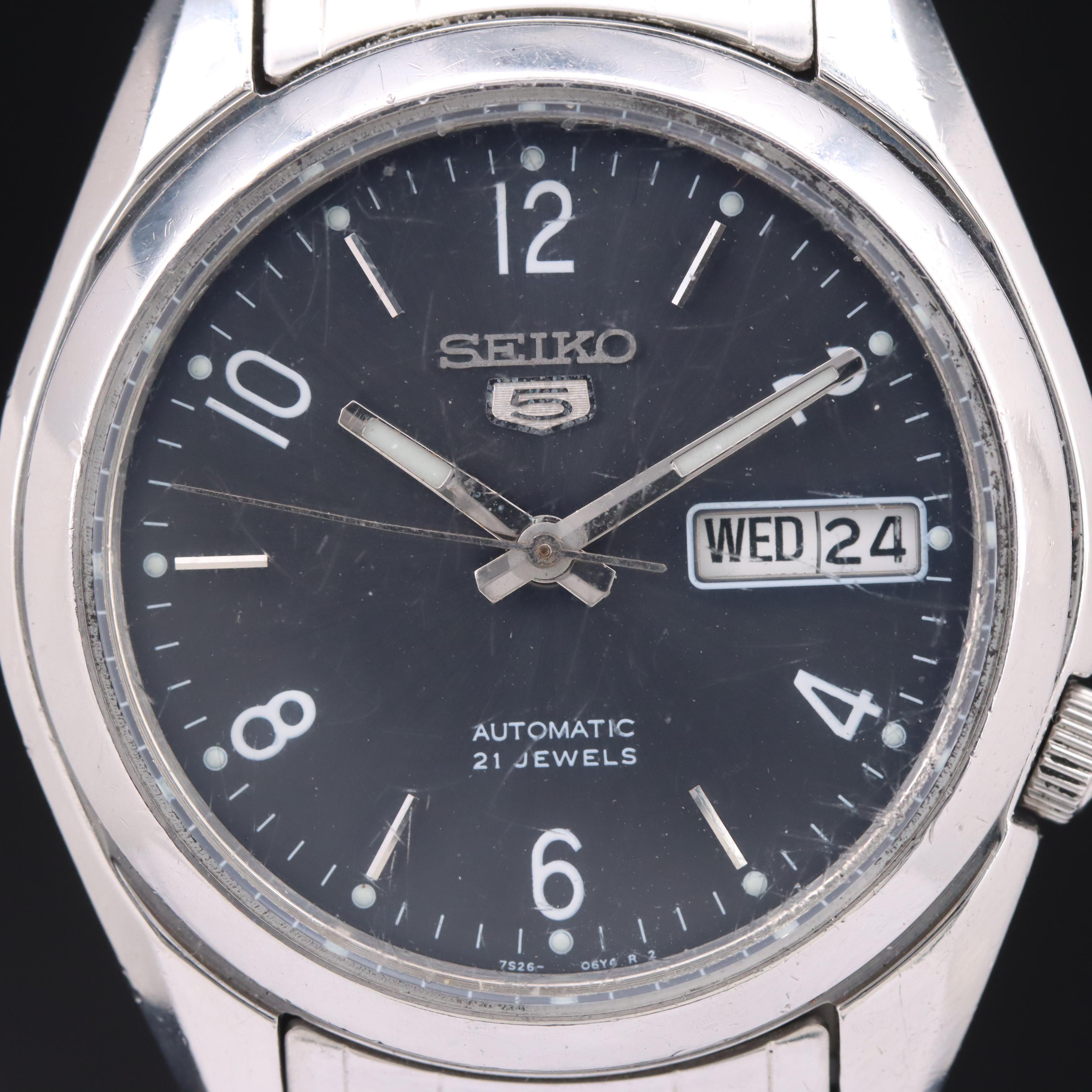 Seiko 5 DAy-Date Automatic Watch