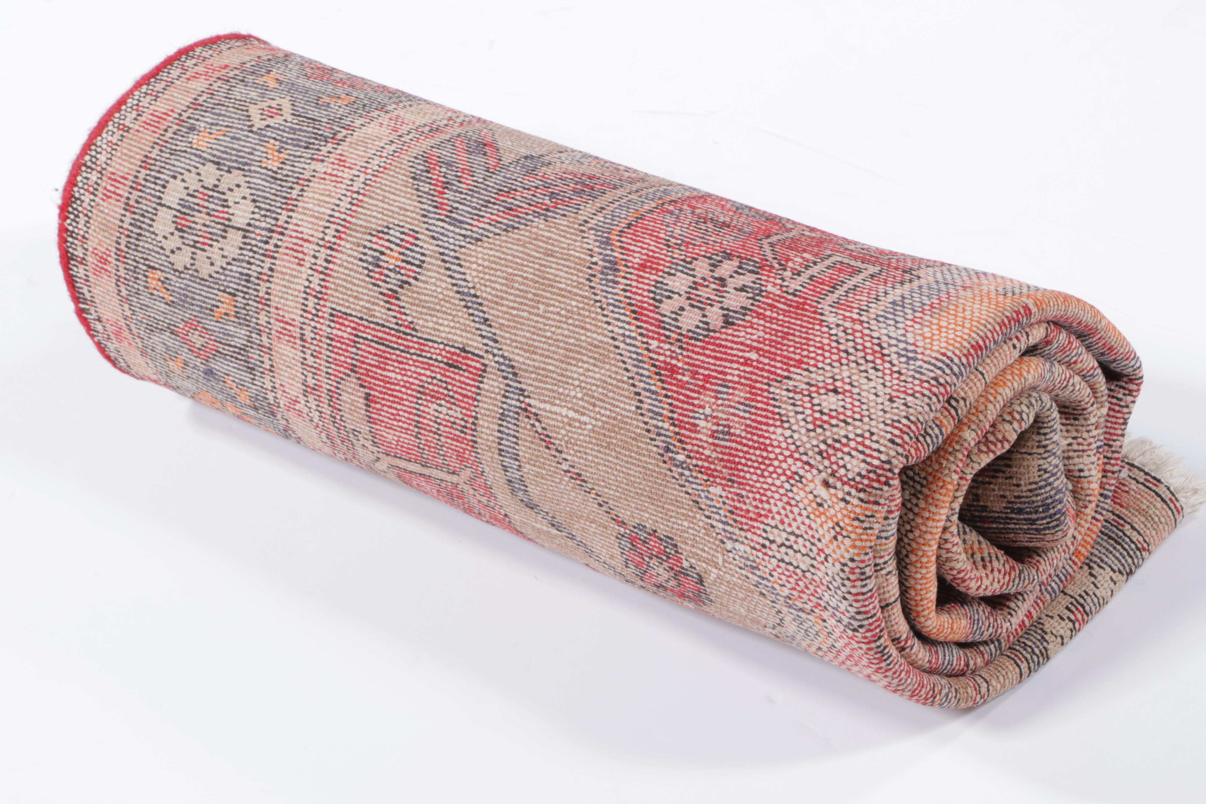 4'5 x 7' Hand-Knotted Persian Hamadan Area Rug