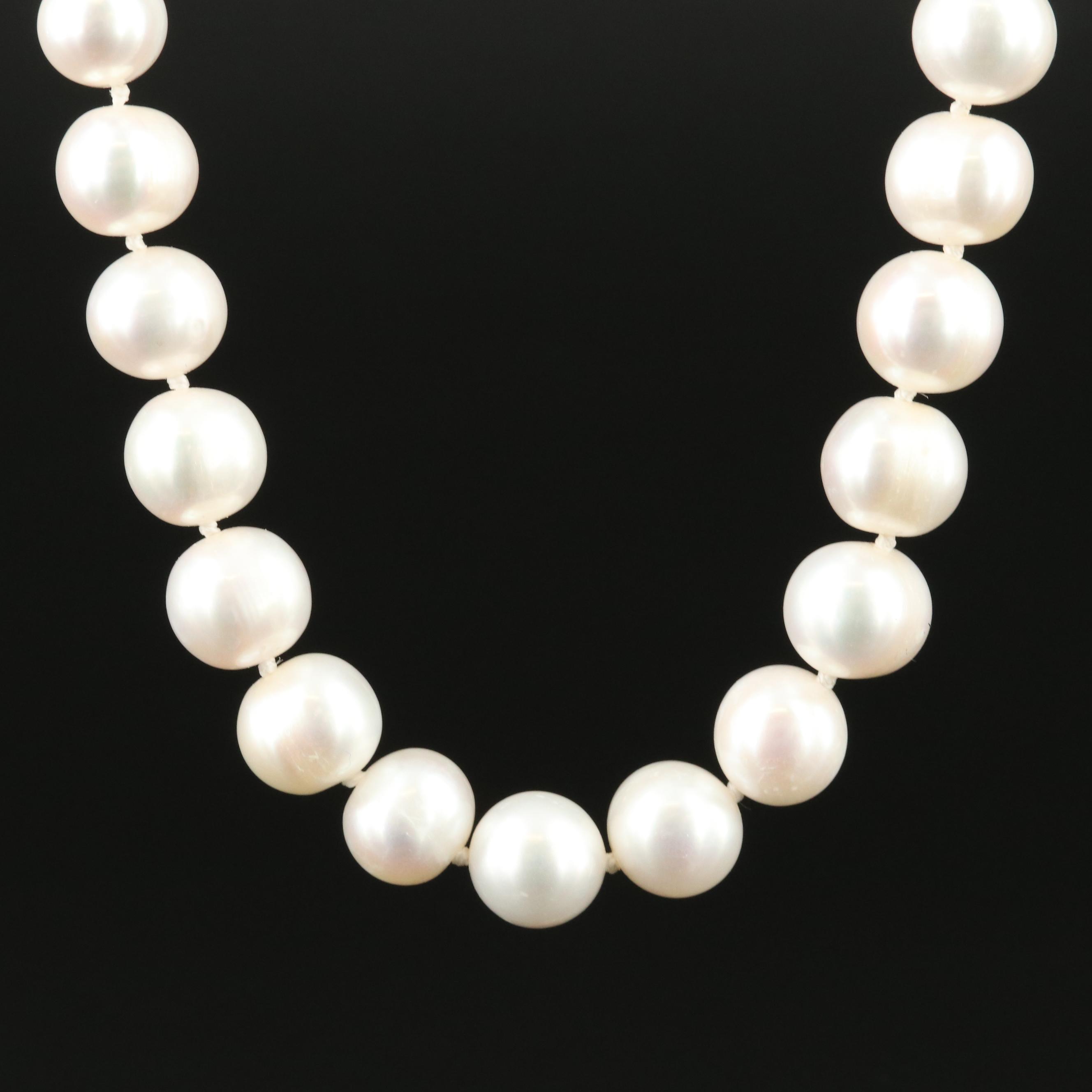 Pearl Necklace with 14K Clasp
