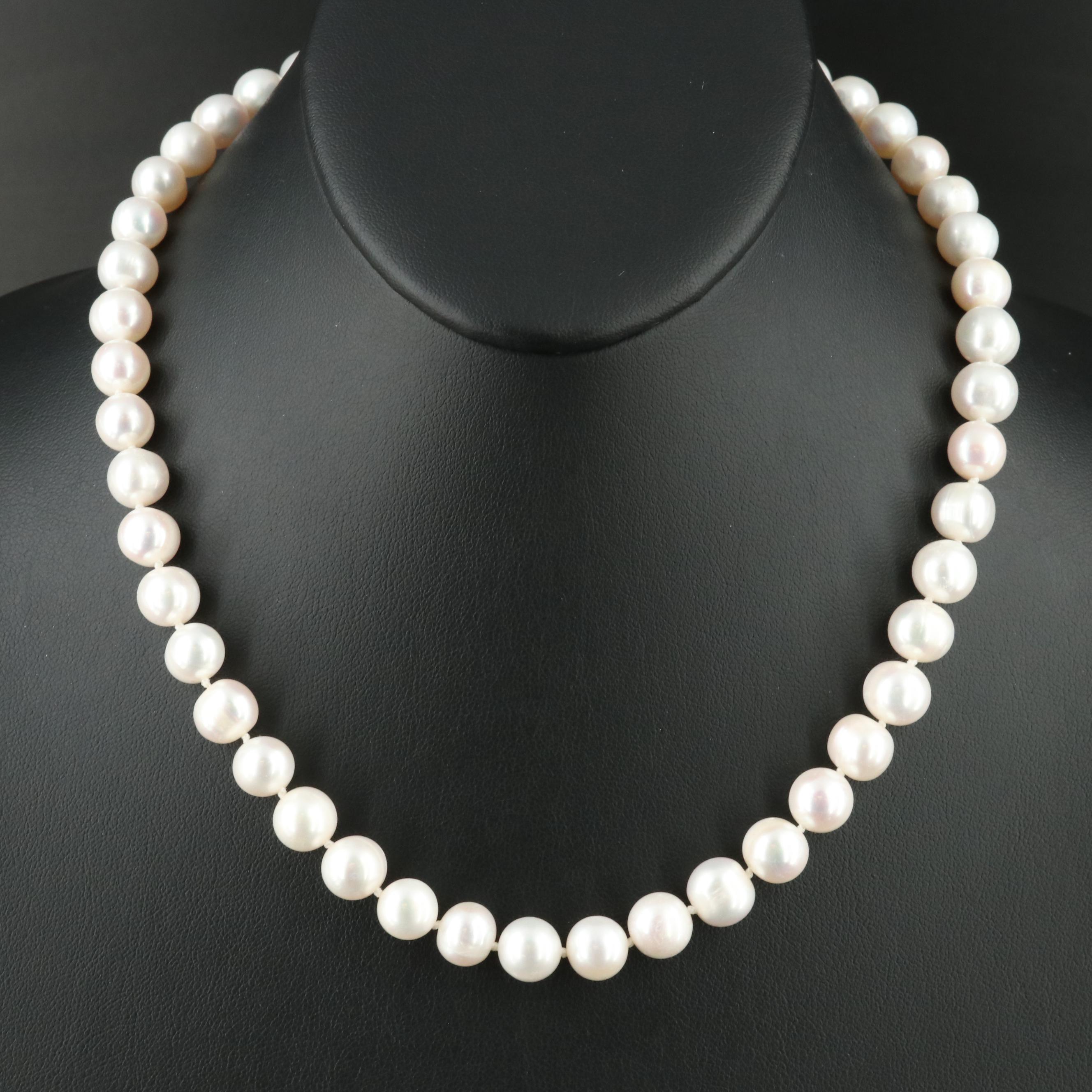 Pearl Necklace with 14K Clasp