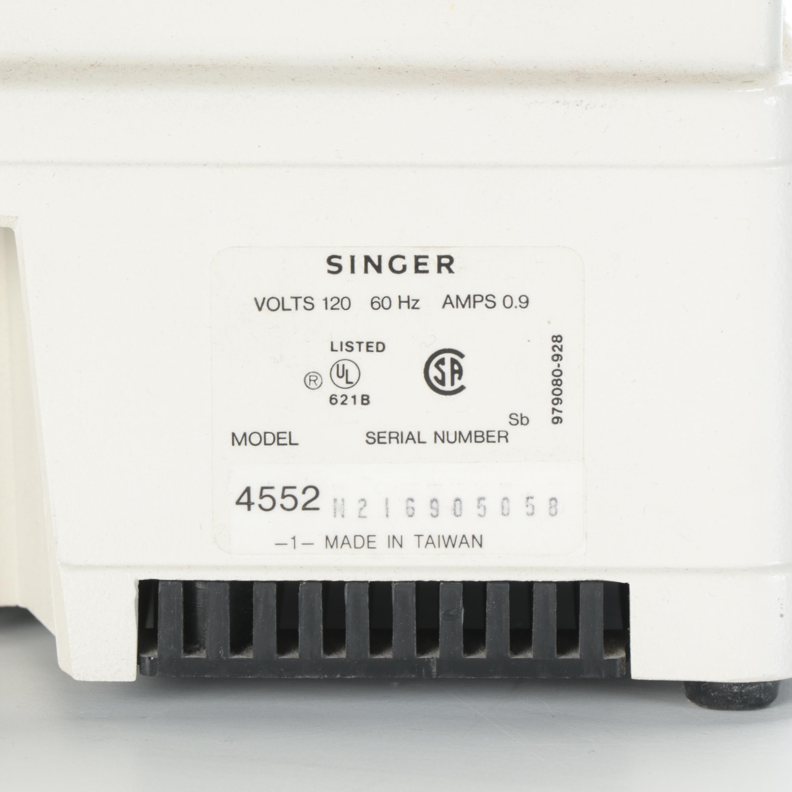 Singer Merritt Model 4552 Sewing Machine