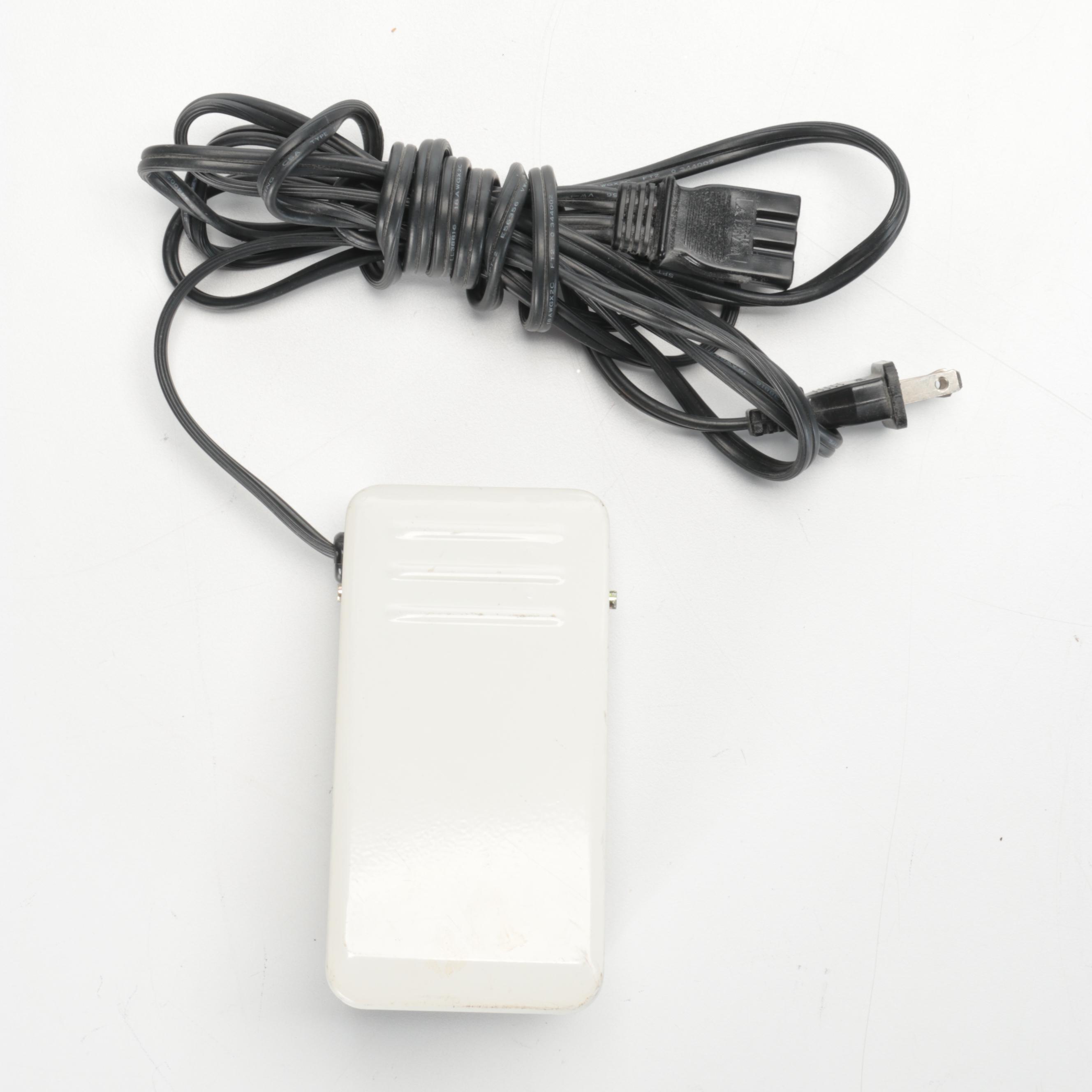 Singer Merritt Model 4552 Sewing Machine