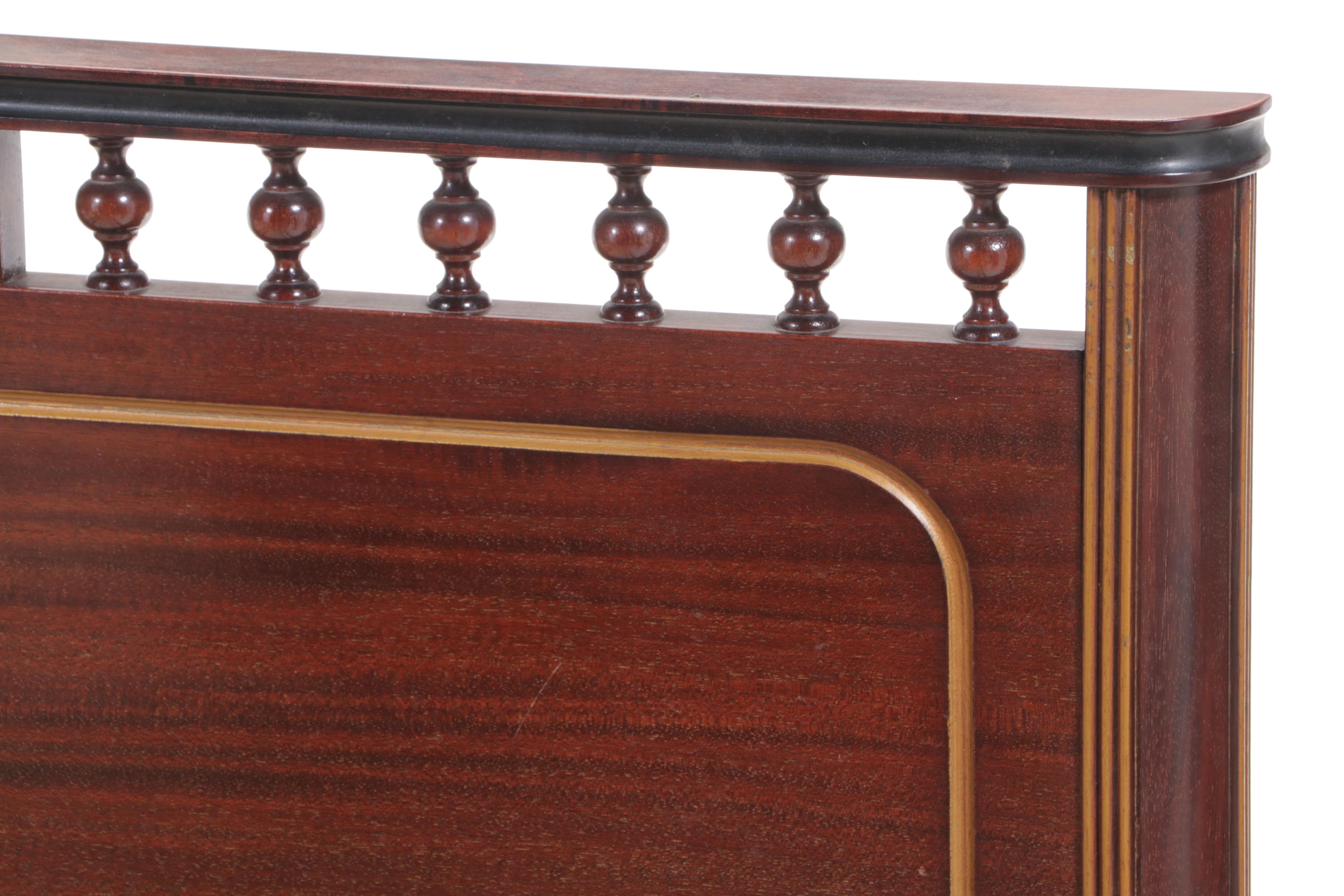 Neoclassical Style Mahogany Bedroom Suite, 1920s