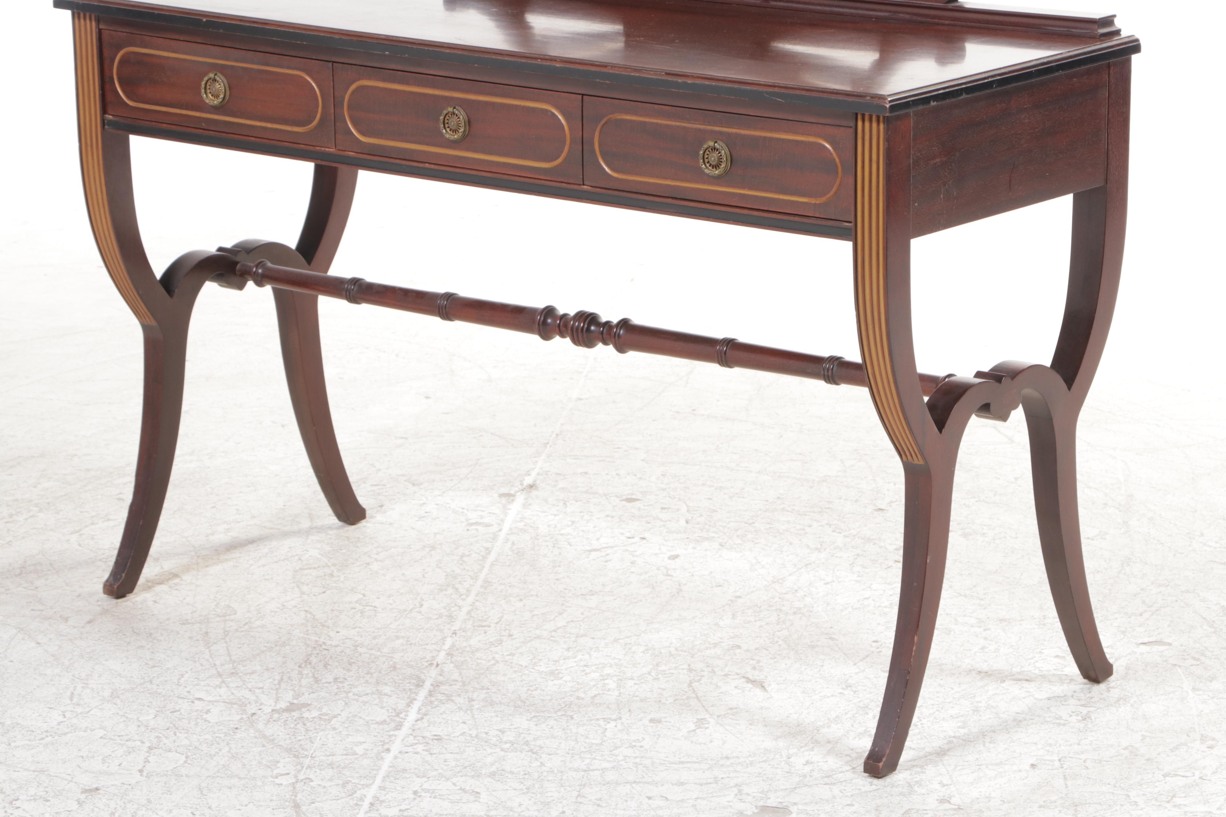 Neoclassical Style Mahogany Bedroom Suite, 1920s