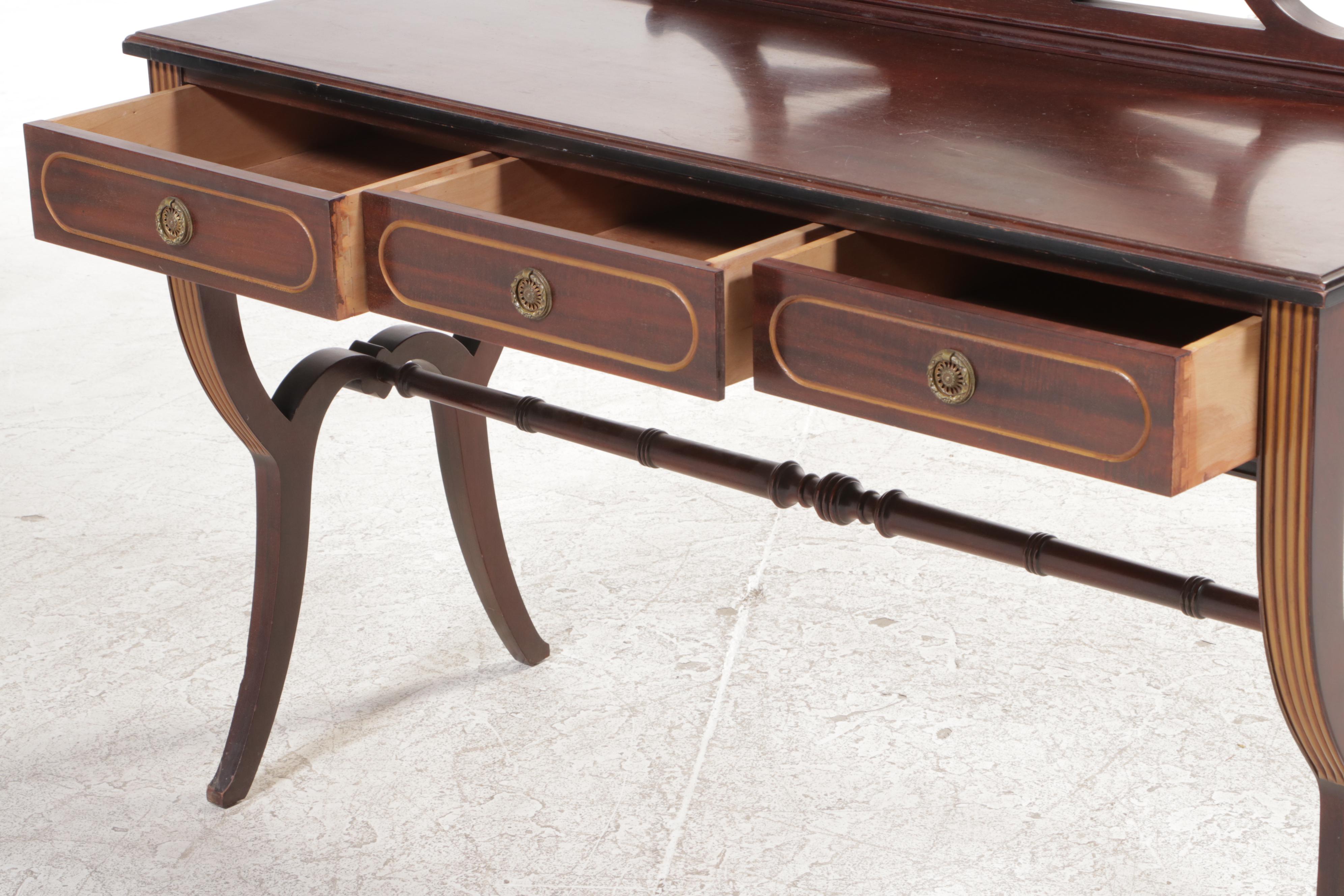 Neoclassical Style Mahogany Bedroom Suite, 1920s