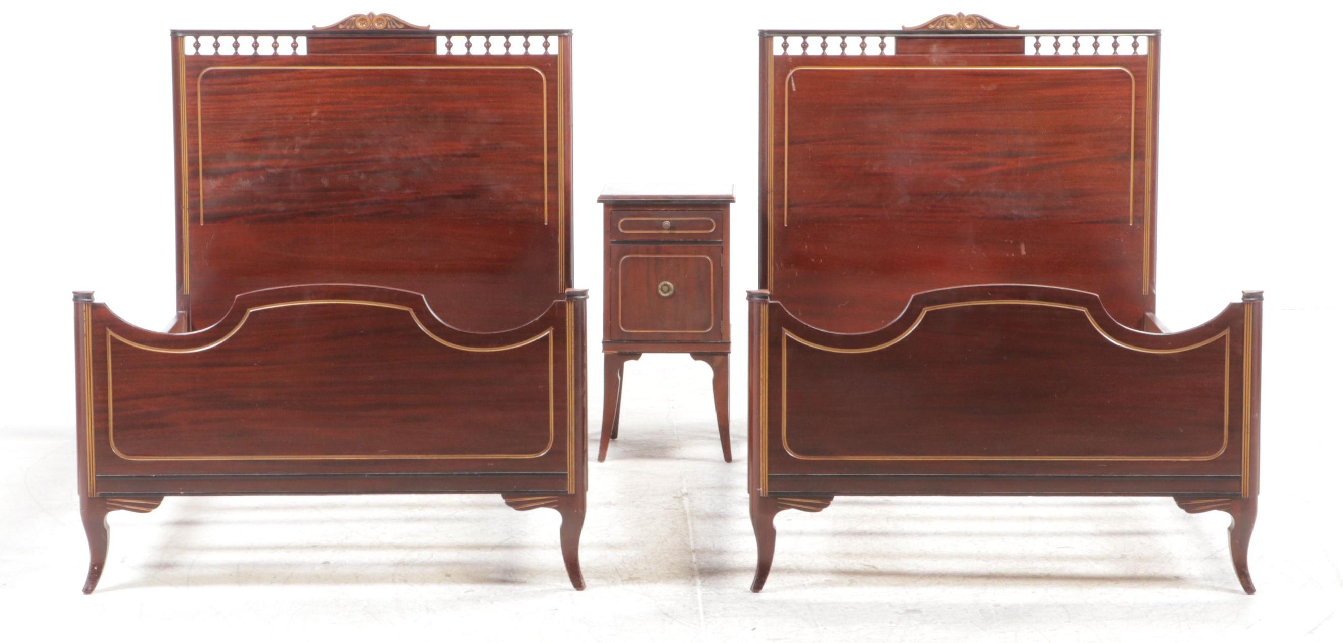 Neoclassical Style Mahogany Bedroom Suite, 1920s