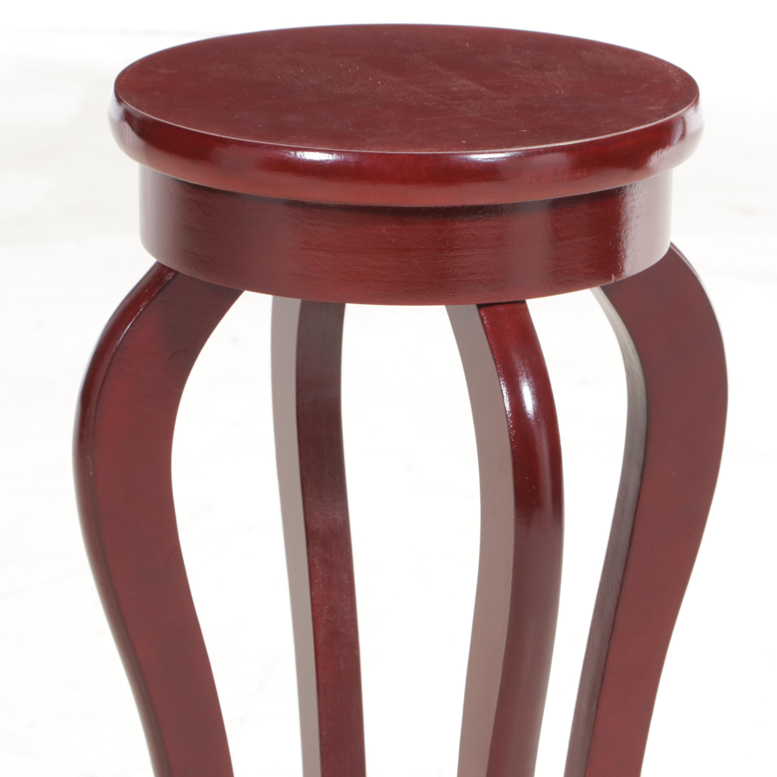 Lane Furniture Chippendale Style Plant Stand with Cherry-Stained Pedestal Stand