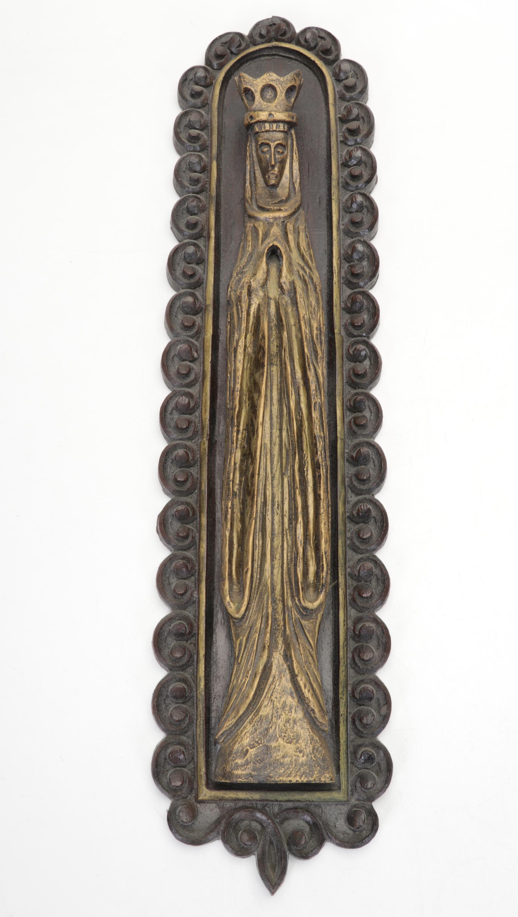 King and Queen Wall Art Relief Plaques, Mid-20th Century