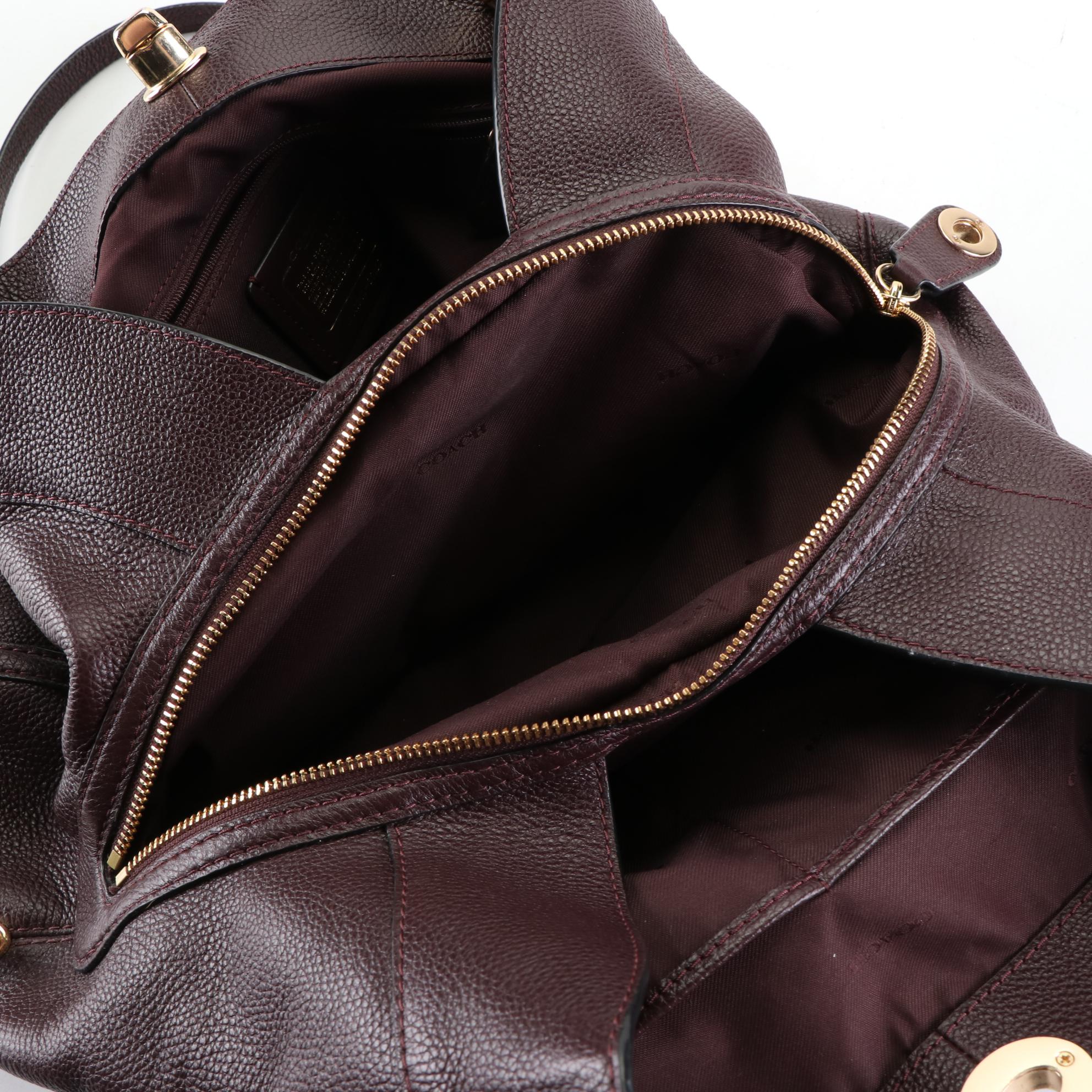 Coach Grained Leather Shoulder Bag