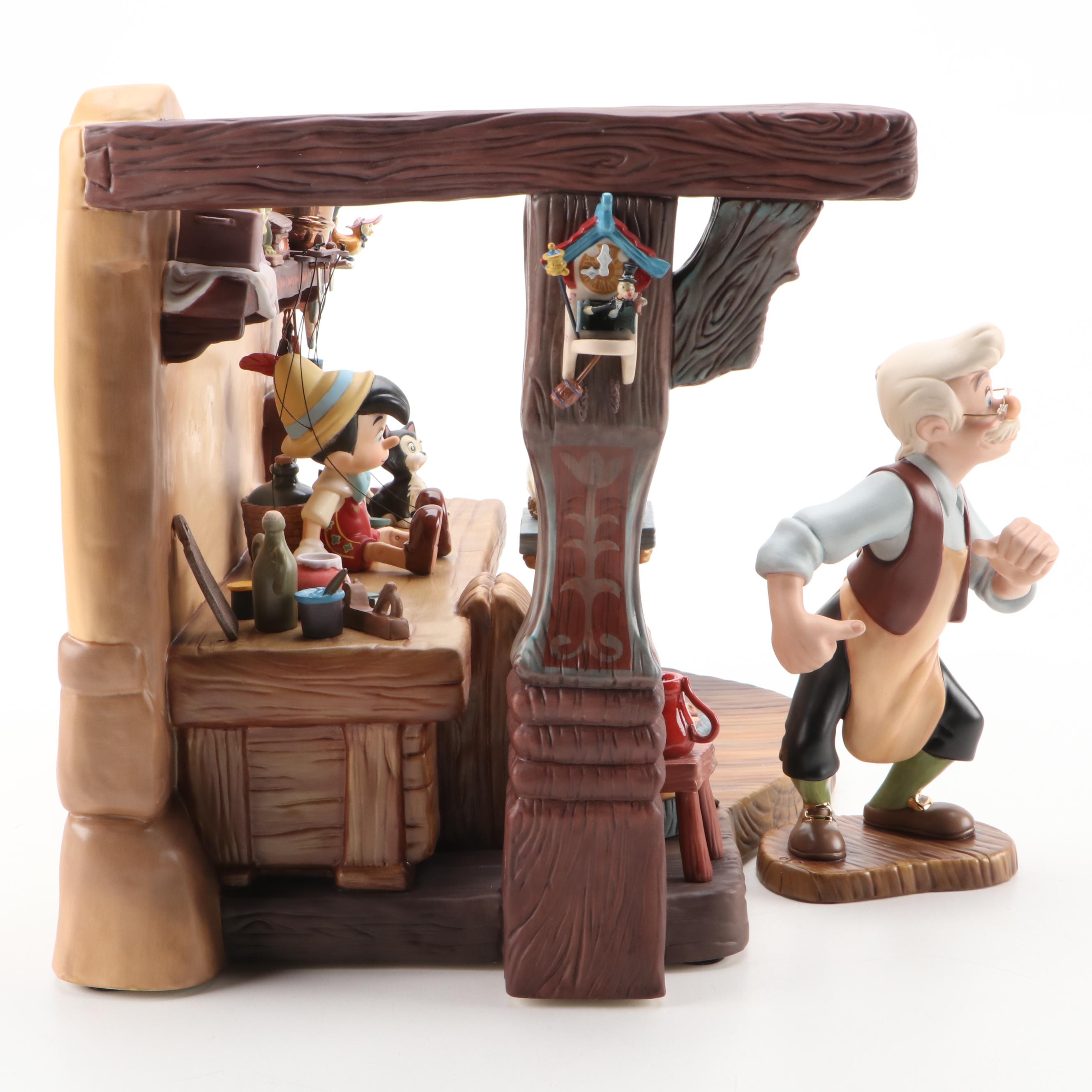 Walt Disney Classics "The Finishing Touch" with Pinocchio and Geppetto