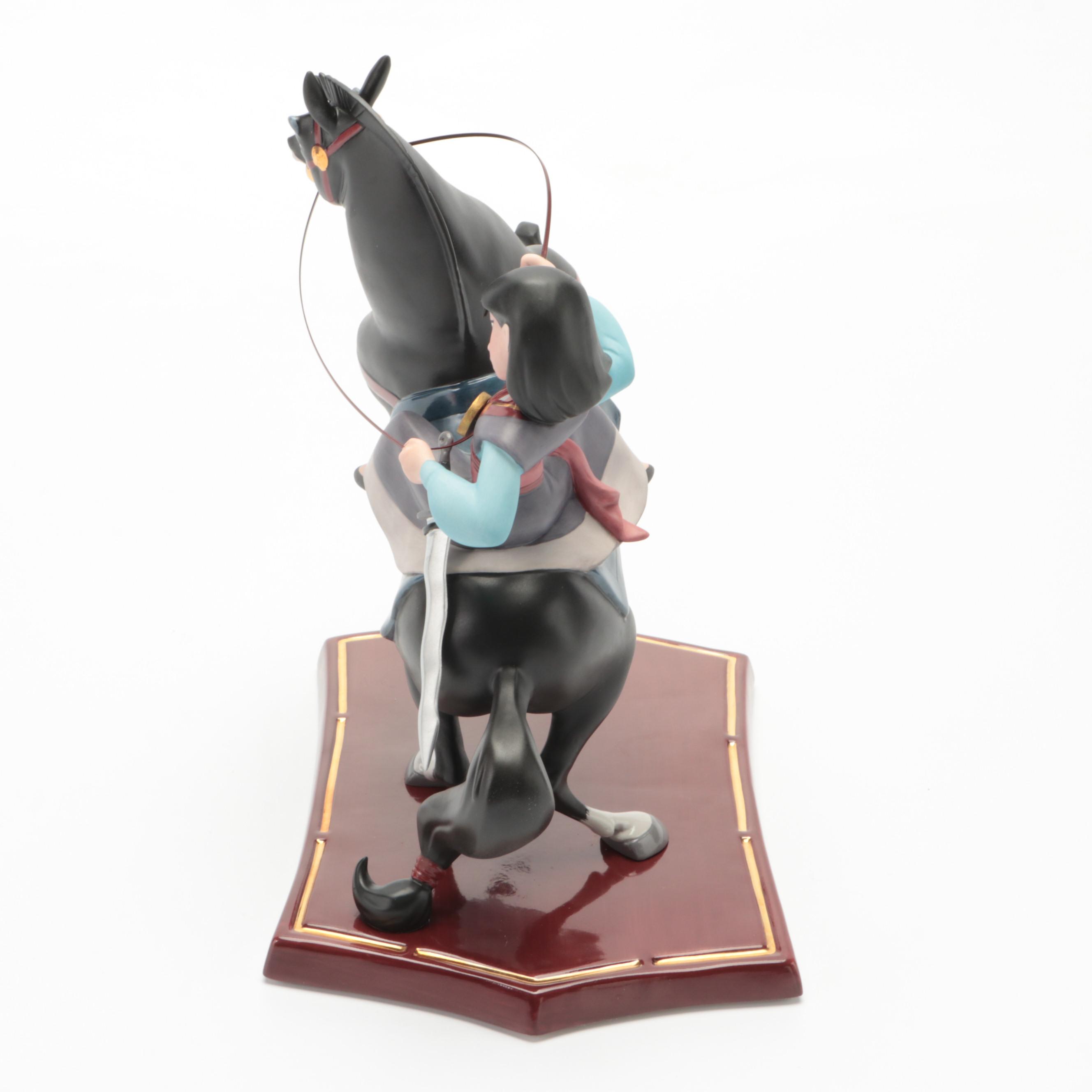 Walt Disney Classics "Triumphant" of Mulan and Khan Figure