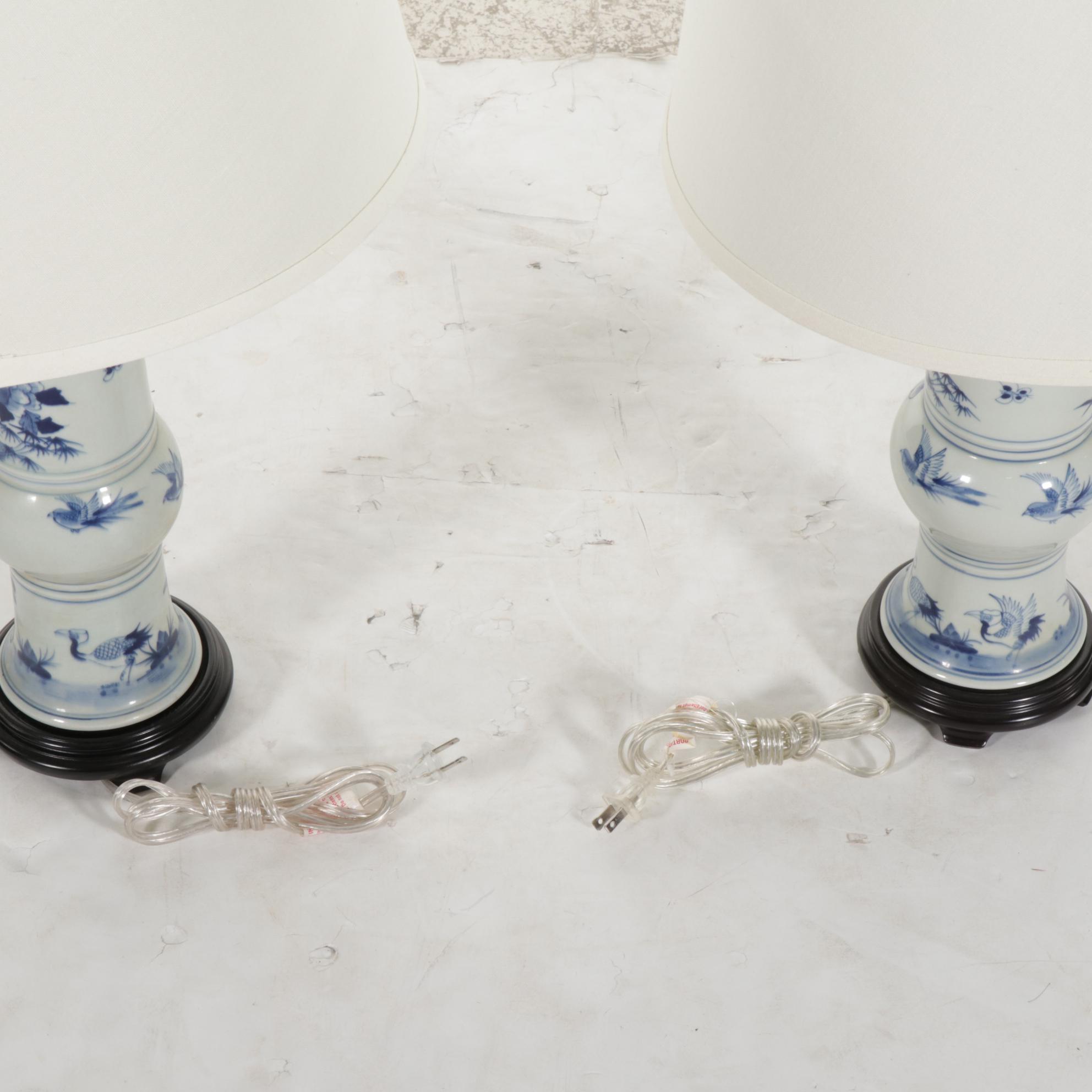 Chinese Blue and White Porcelain Gu Beaker Vase Table Lamps