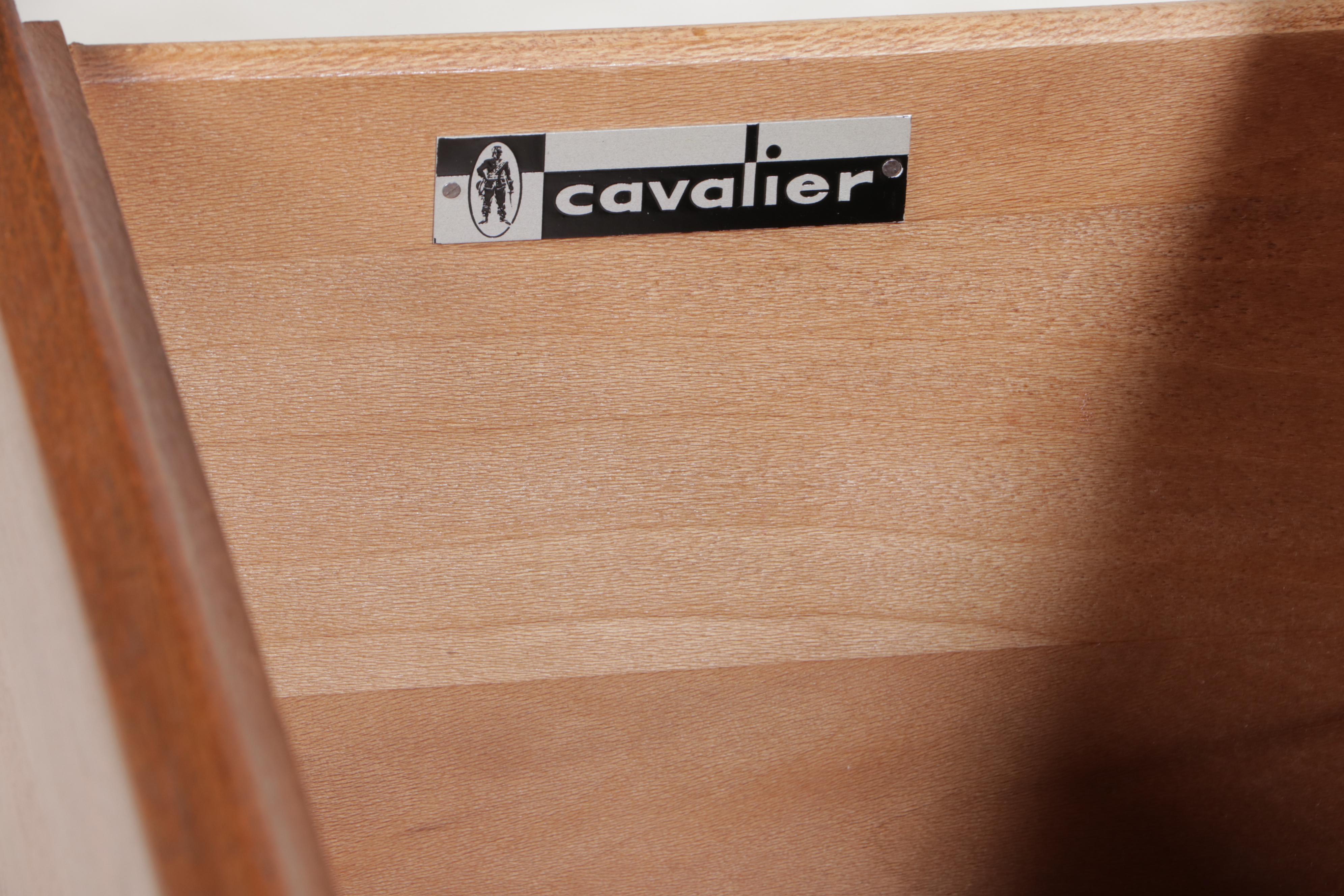 Cavalier Oak Four-Drawer Chest, Mid-20th Century
