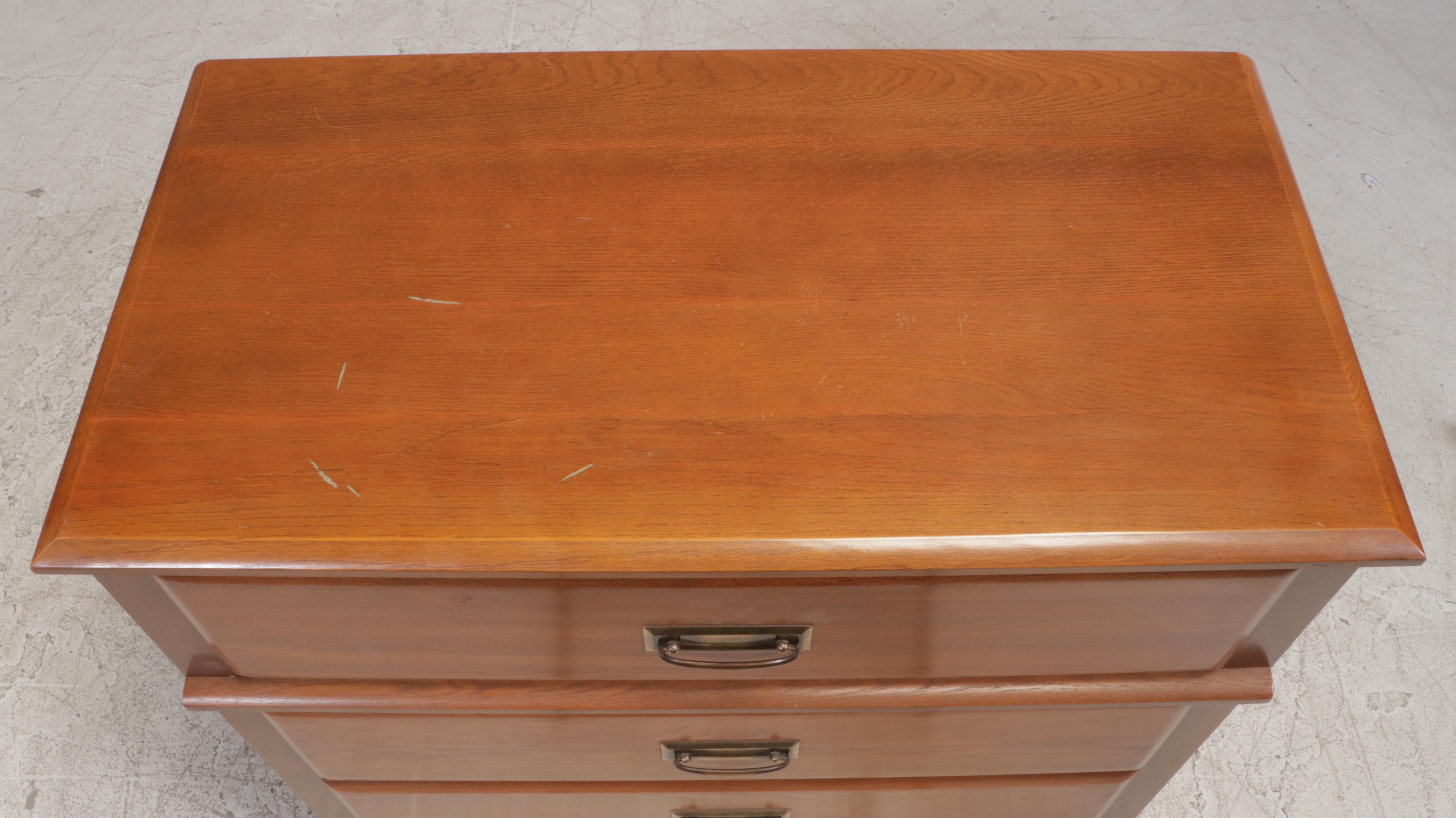 Cavalier Oak Four-Drawer Chest, Mid-20th Century