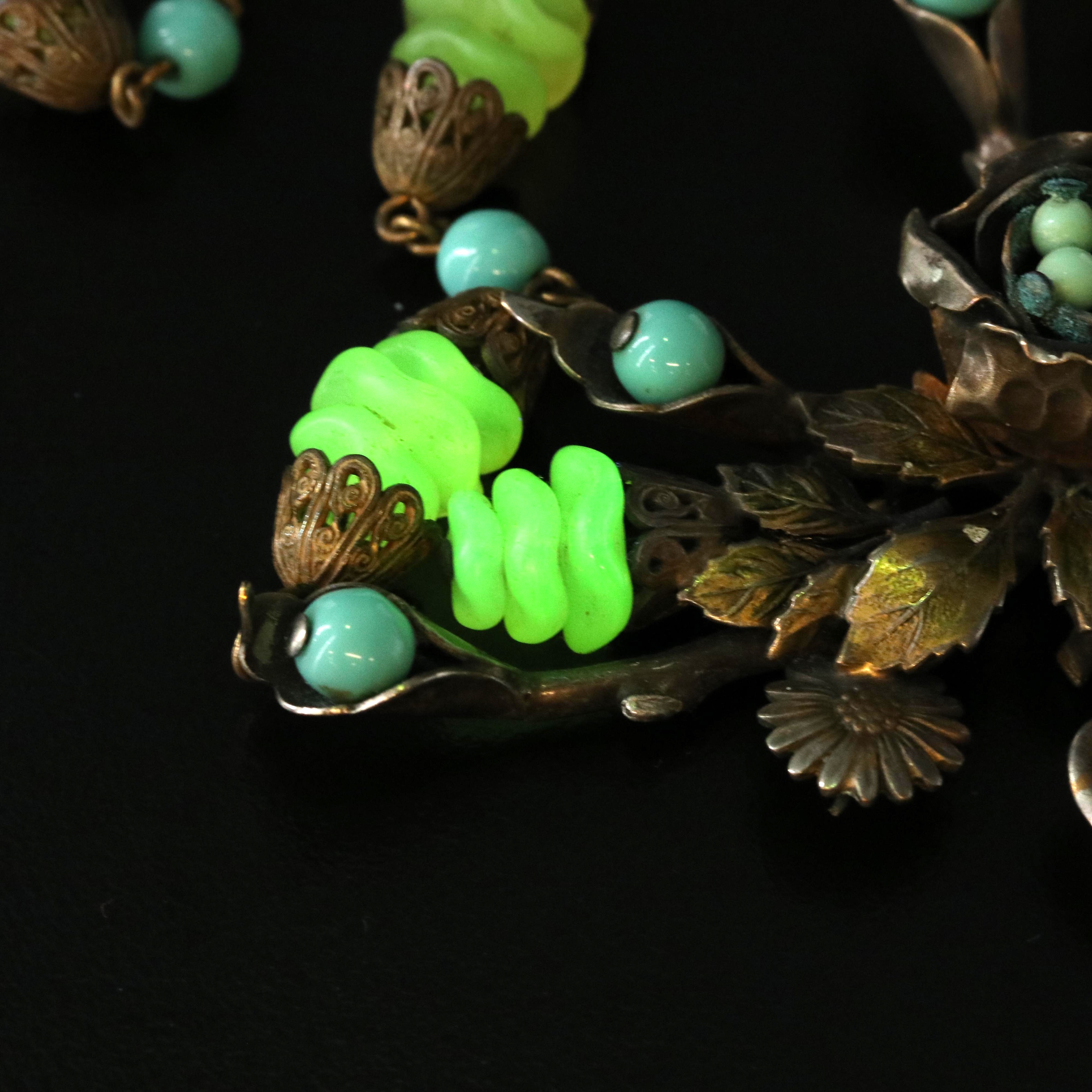 1930s Scalloped Uranium Glass and Faux Turquoise Foliate Necklace