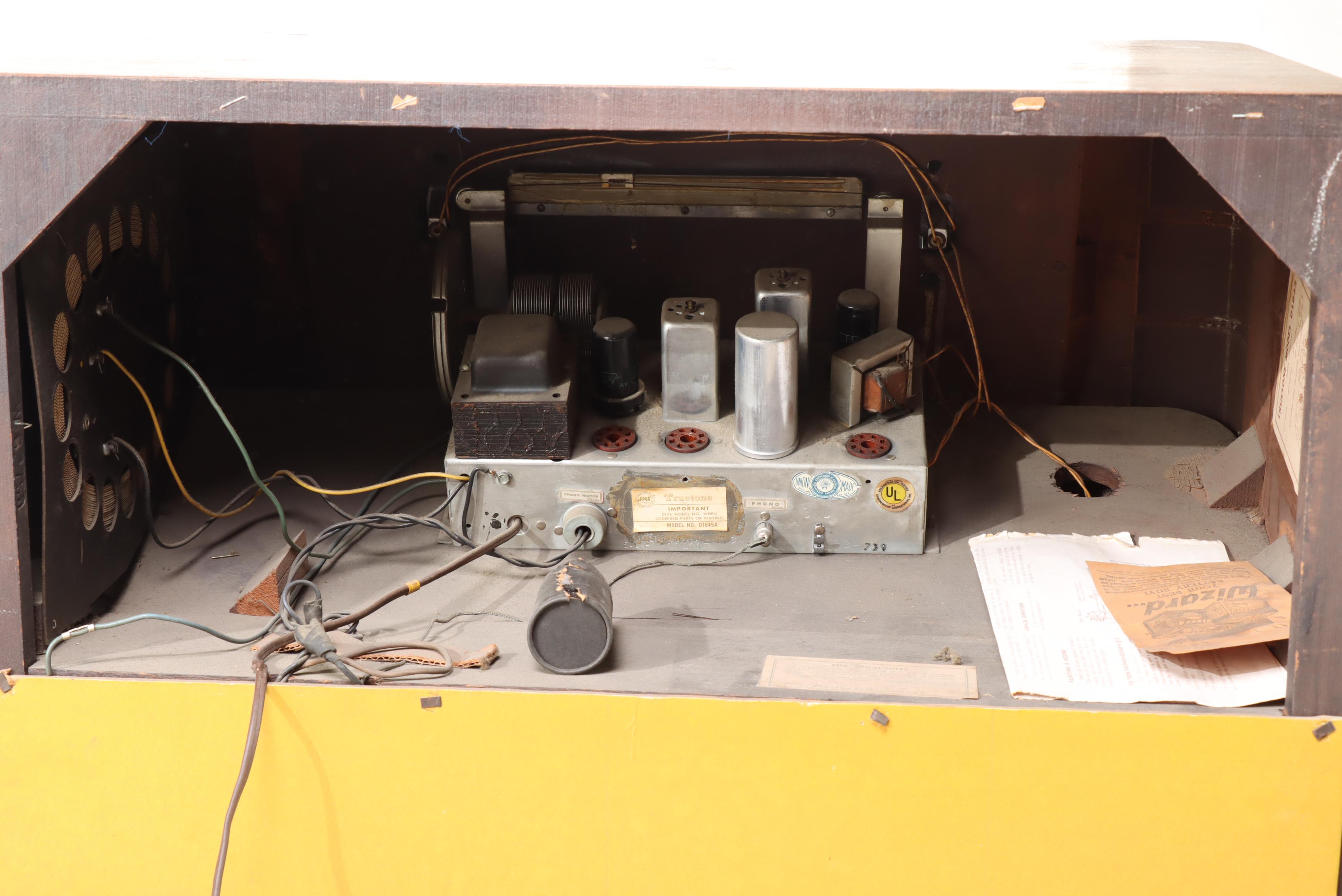 Western Auto Truetone Art Deco Waterfall Walnut-Veneered Floor Radio, 1940s