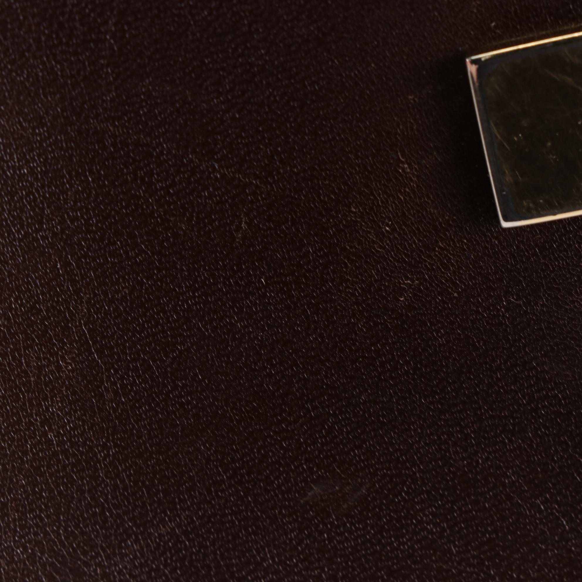 Gucci G Clasp Bifold Wallet in Tartufo Leather