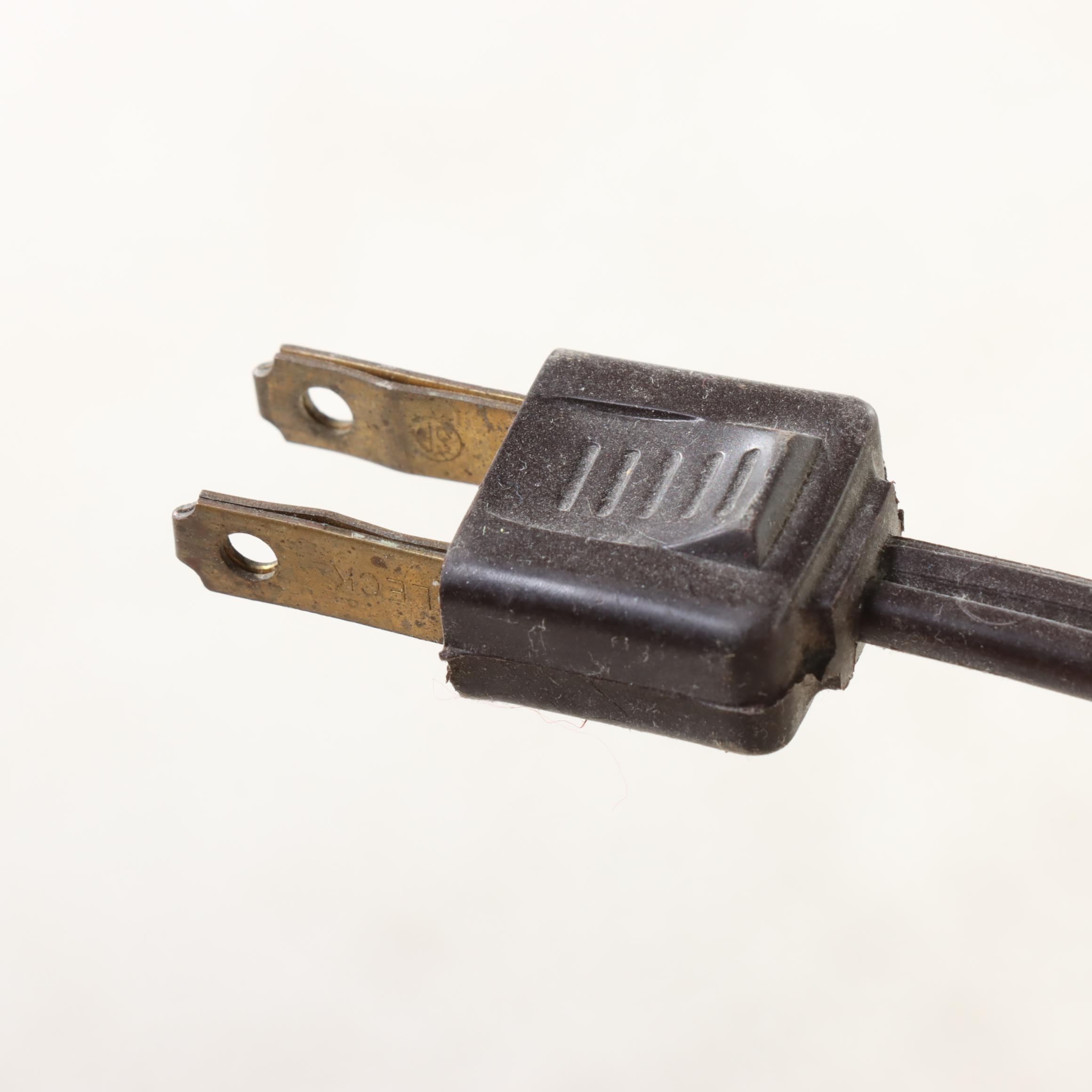 Singer Model 237 Sewing Machine and Table