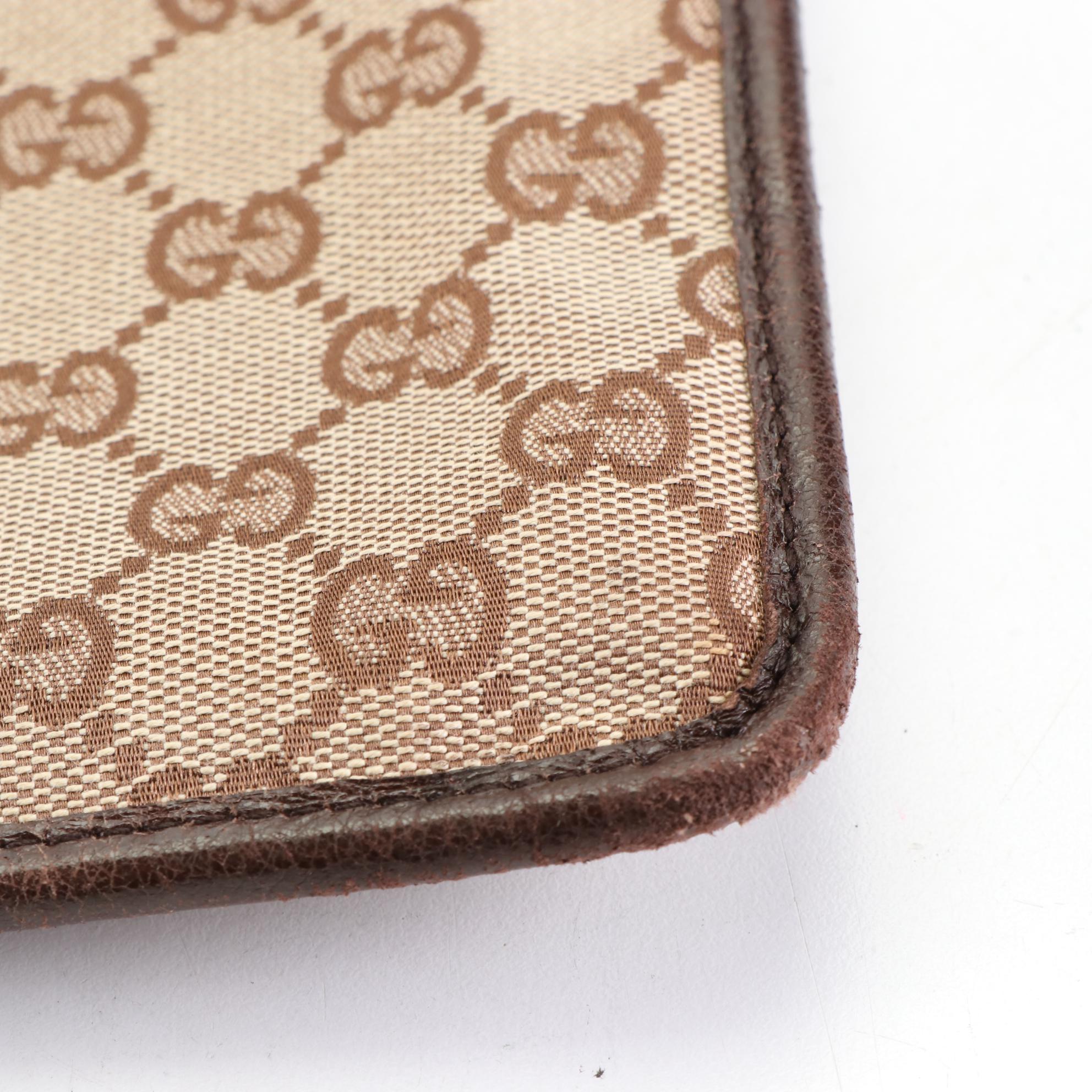 Gucci Flat Crossbody Bag in GG Canvas and Cinghiale Leather