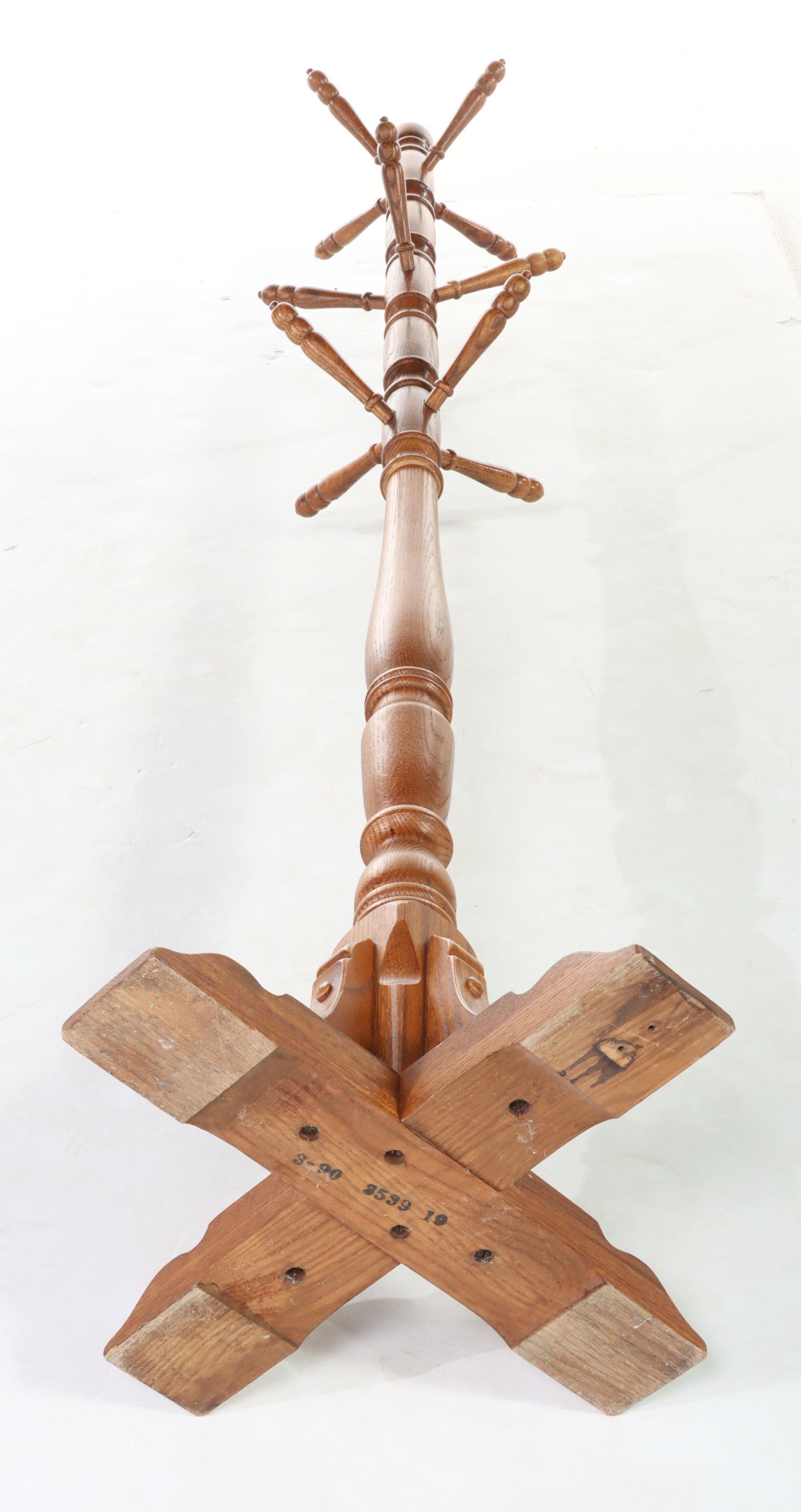 American Colonial Style Oak Hall Tree, Late 20th Century