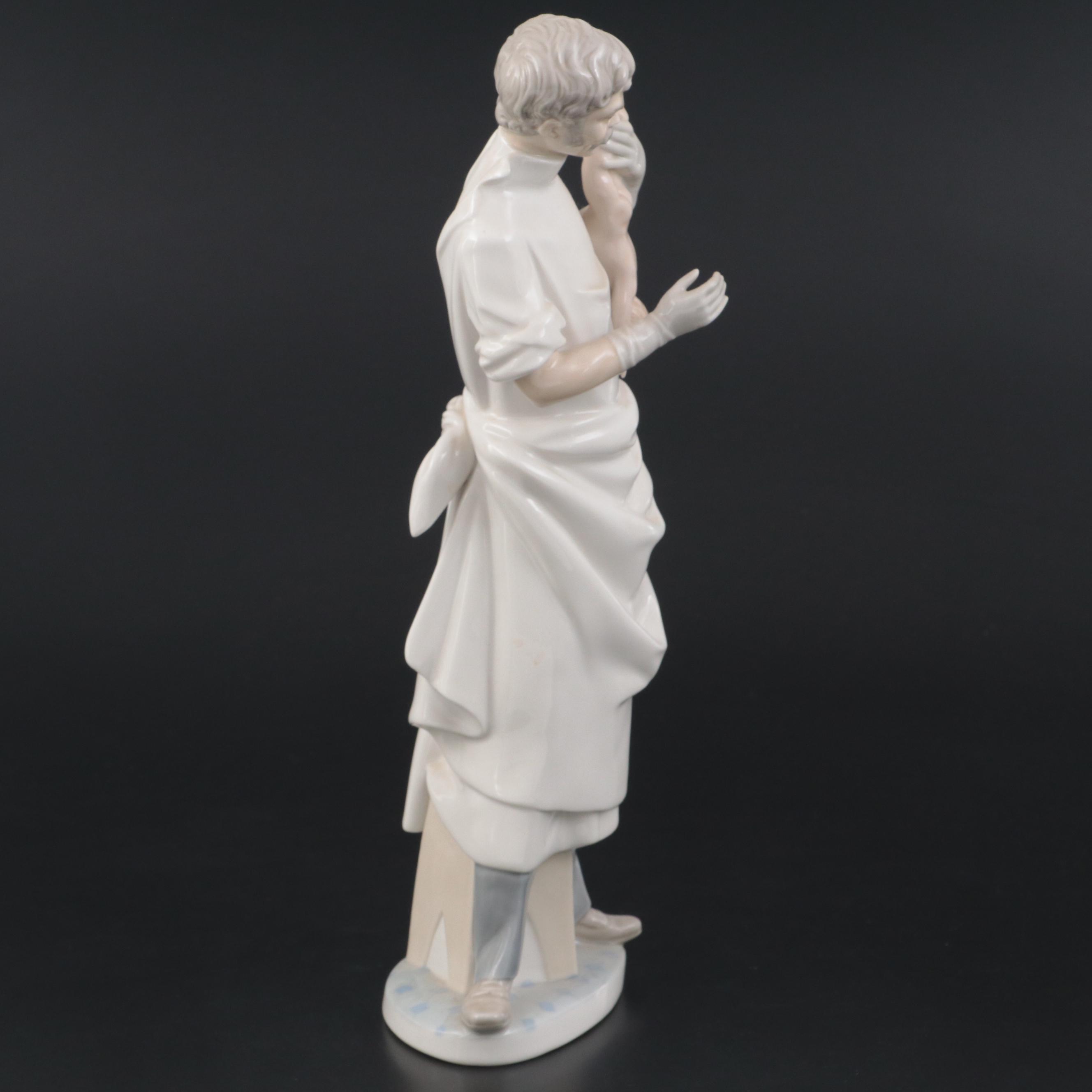 Lladró "Obstetrician" Porcelain Figurine Designed by Salvador Furió, 1974–1977
