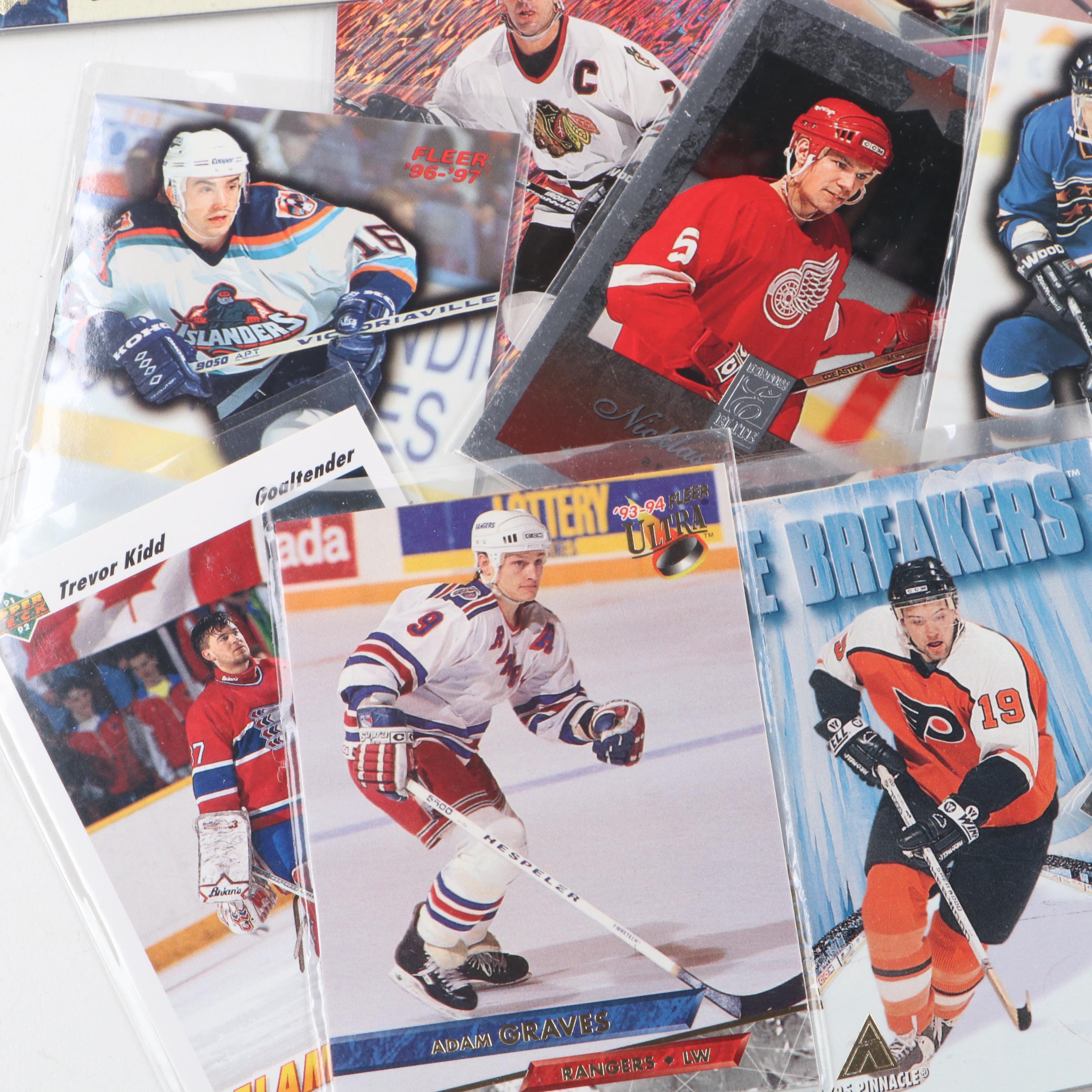 Topps and Other Hockey Cards with Wayne Gretzky, Jari Kurri and More, 1970s–90s
