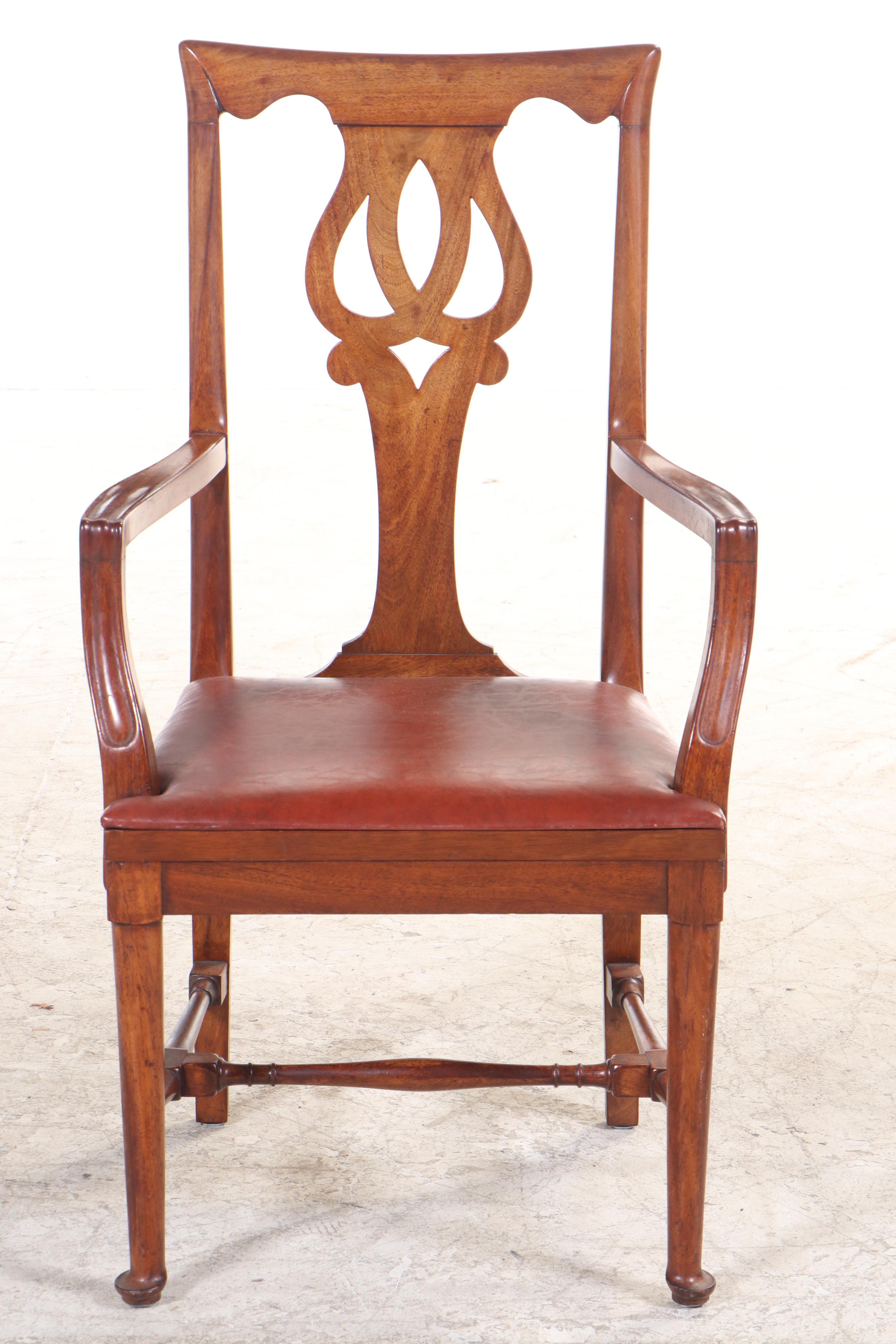 Eight Queen Anne Style Mahogany Dining Chairs, Early 20th Century