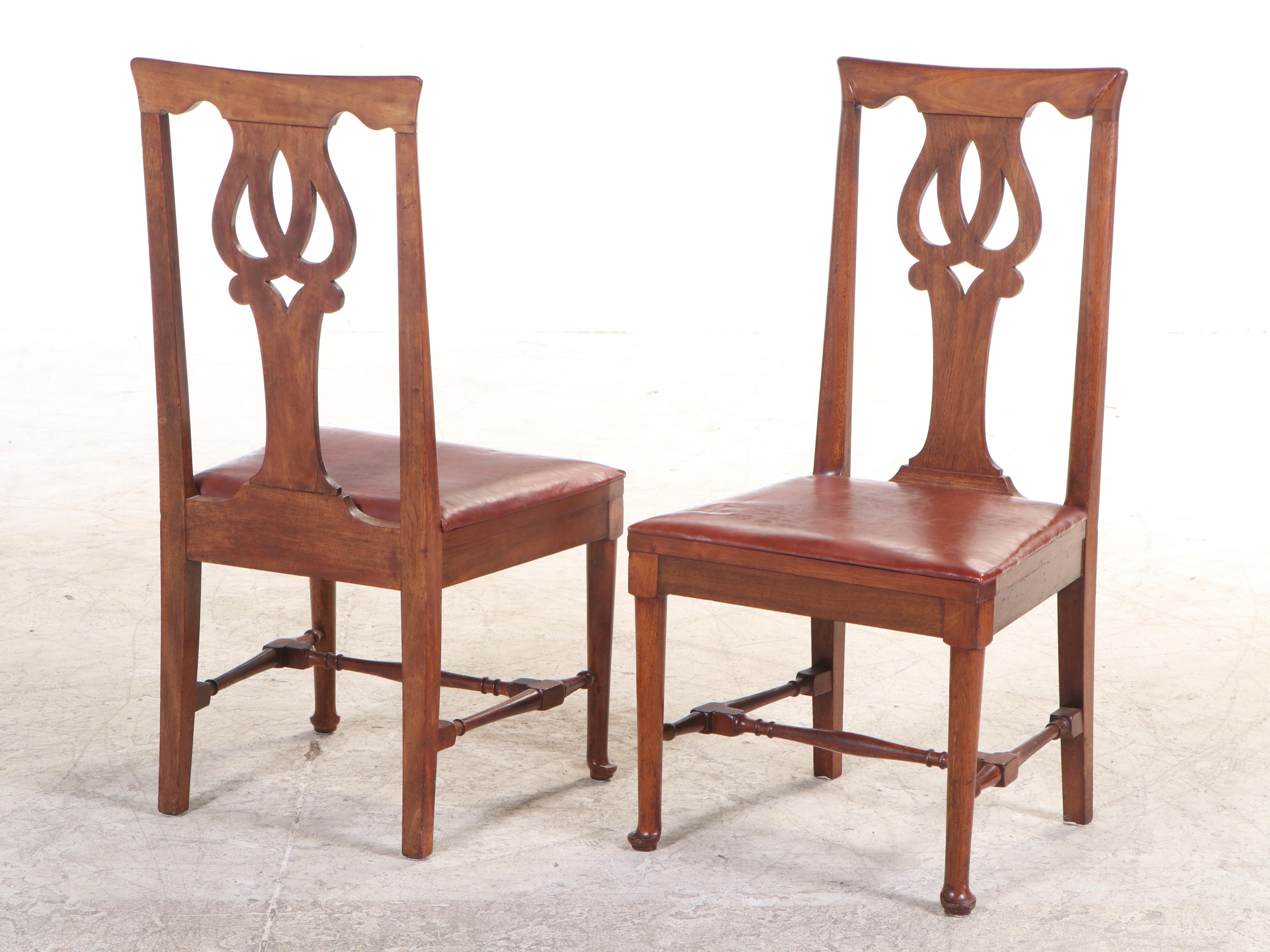 Eight Queen Anne Style Mahogany Dining Chairs, Early 20th Century