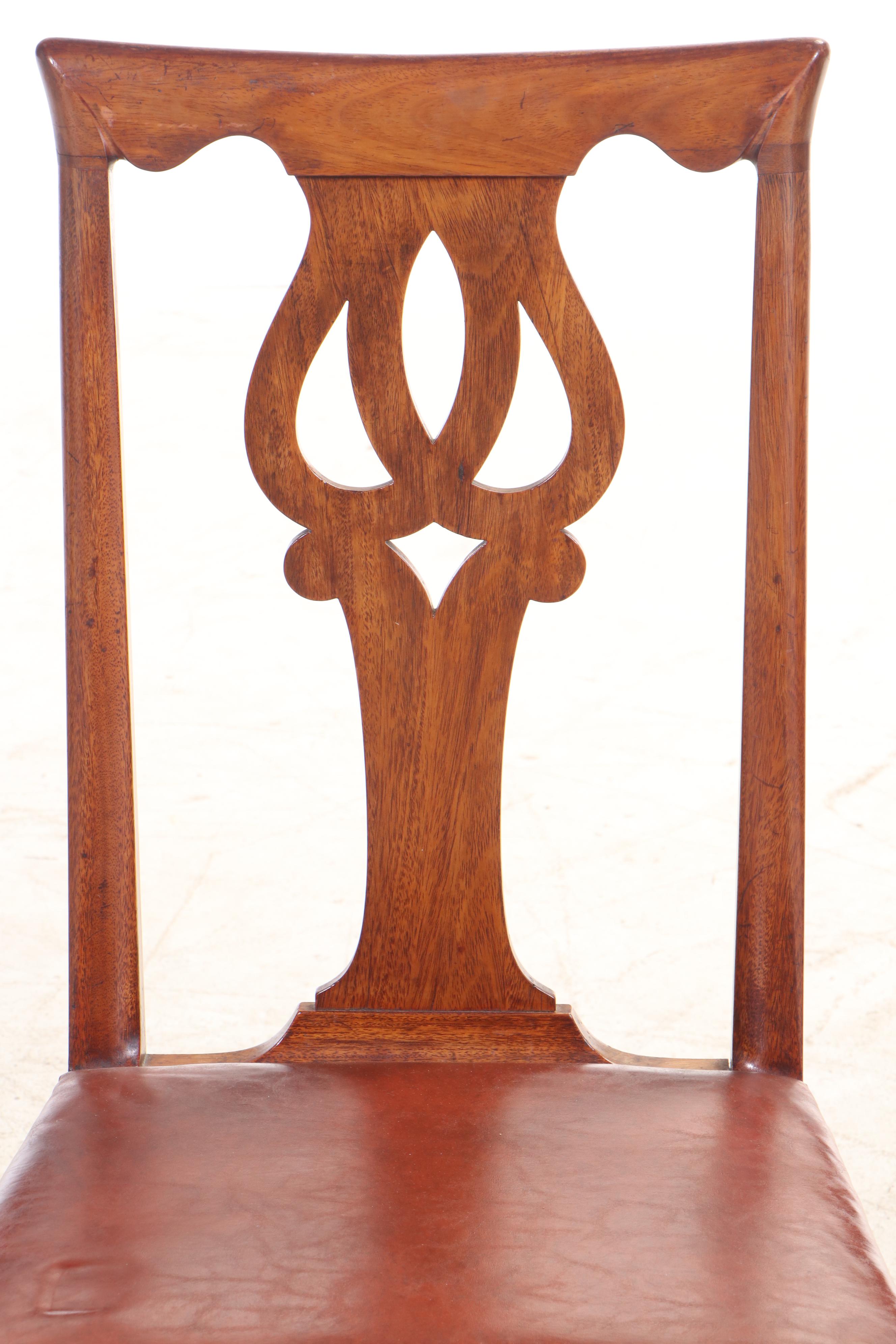 Eight Queen Anne Style Mahogany Dining Chairs, Early 20th Century