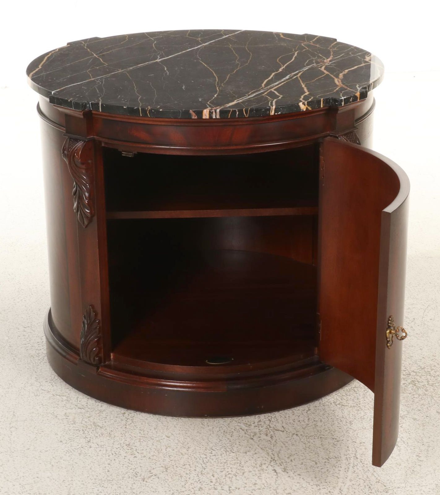 Henredon "Historic Natchez Collection" Mahogany and Portoro Marble Top End Table