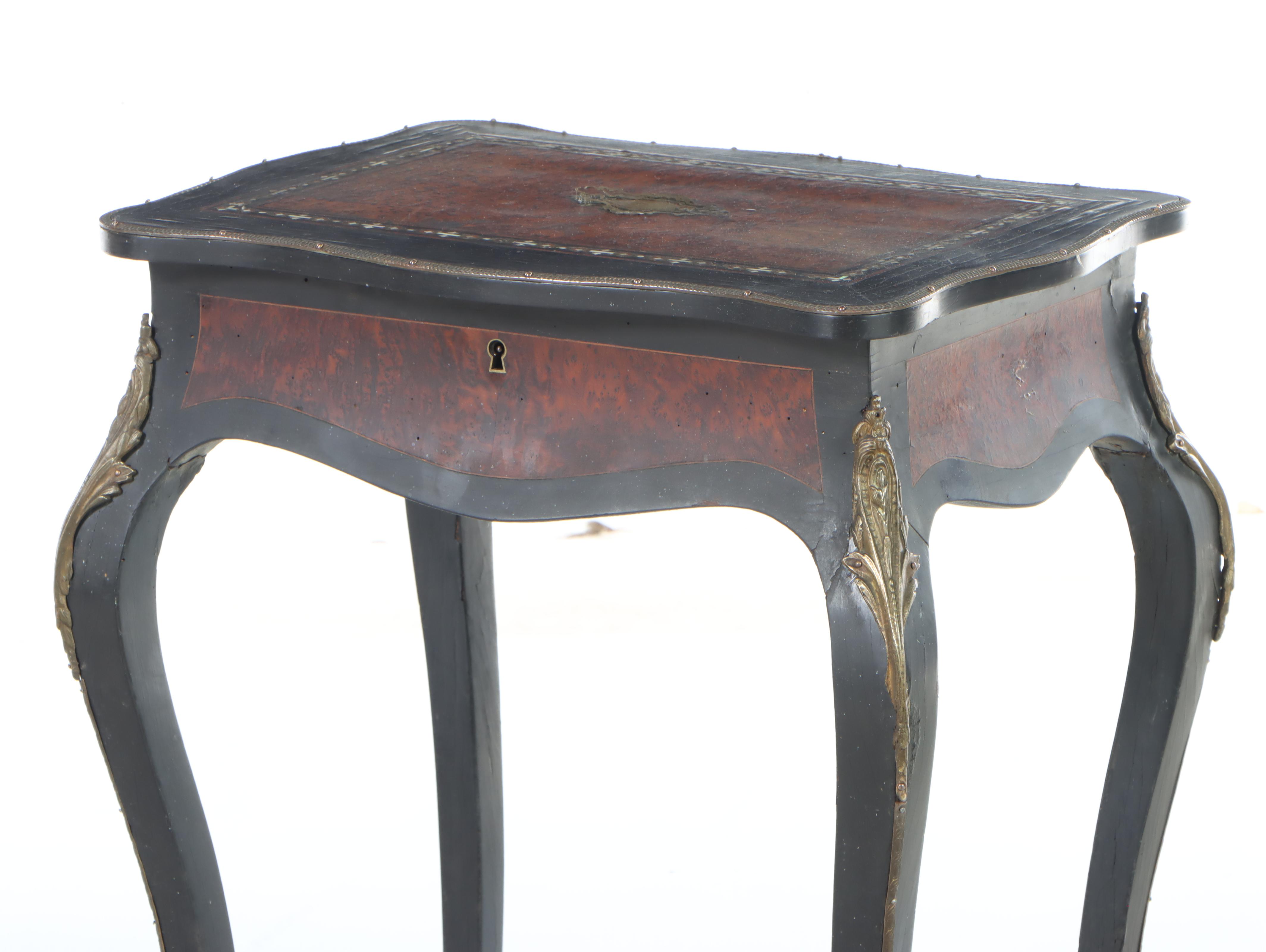 Napoleon III Ebonized and Burl Wood Boulle Marquetry Bijouterie Table