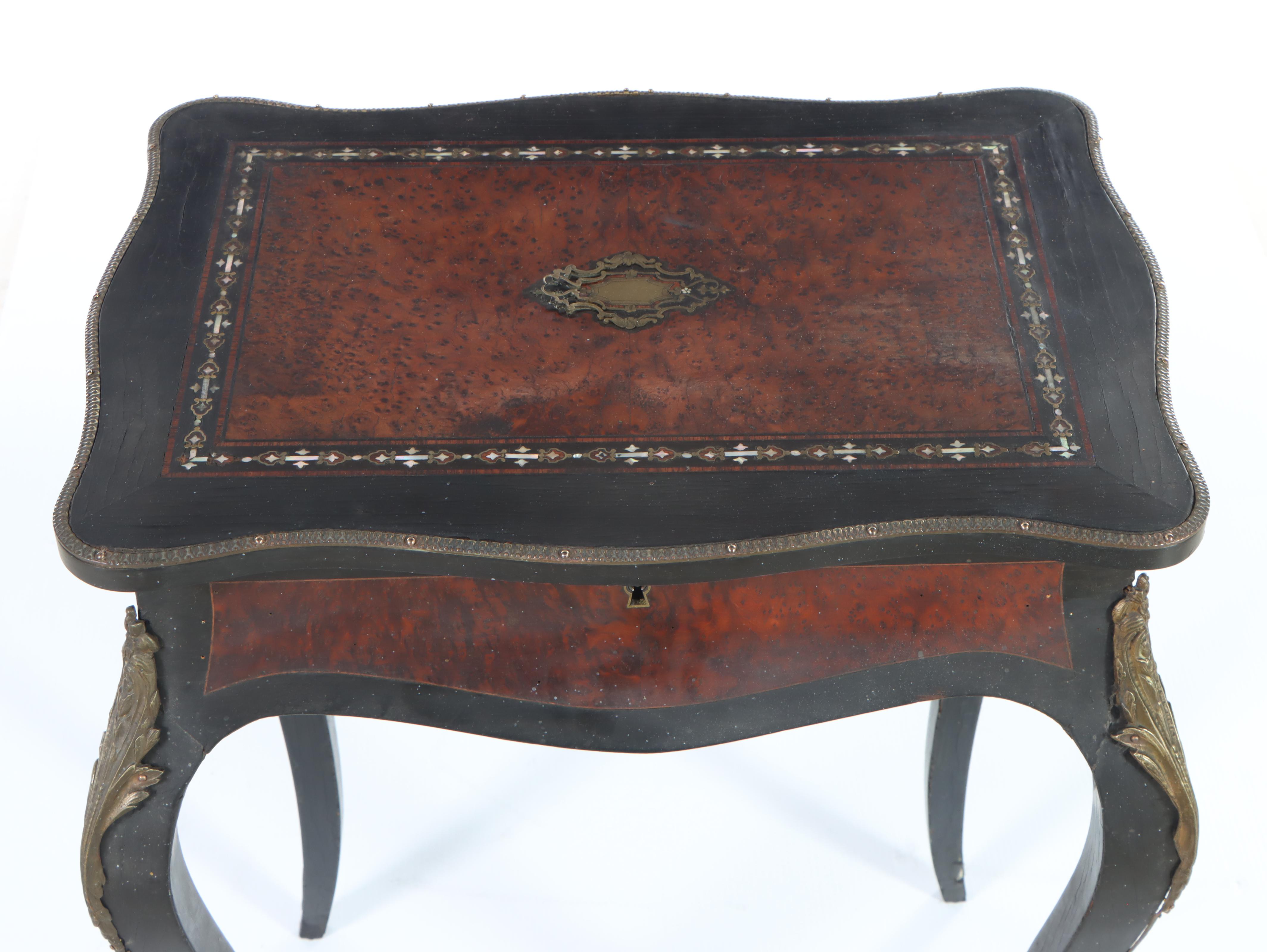 Napoleon III Ebonized and Burl Wood Boulle Marquetry Bijouterie Table