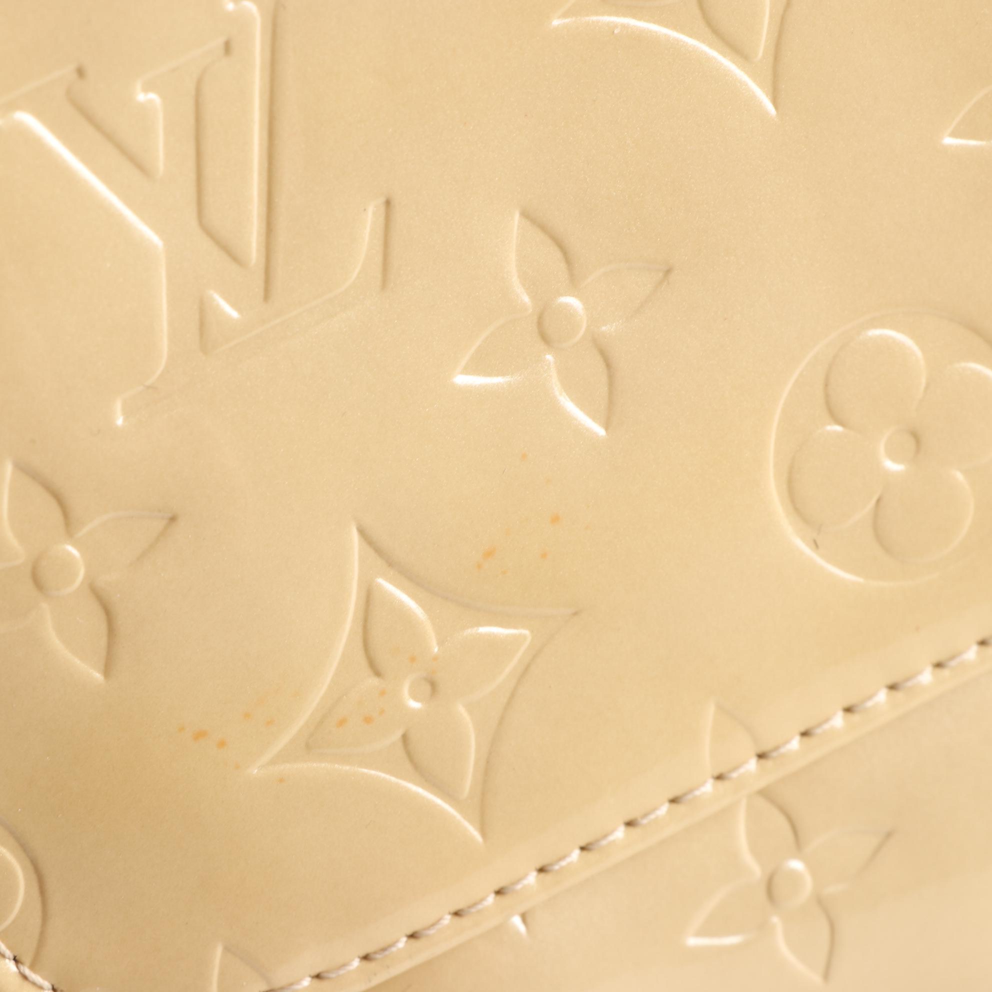 Louis Vuitton Thompson Street Bag in Monogram Vernis