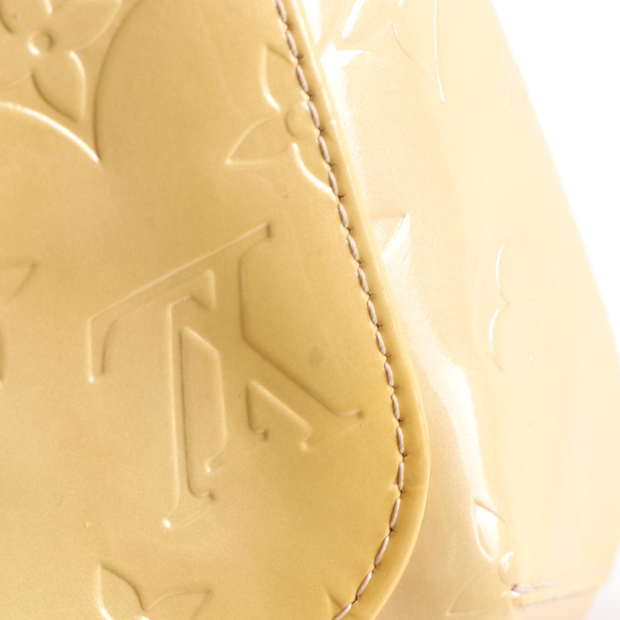 Louis Vuitton Thompson Street Bag in Monogram Vernis