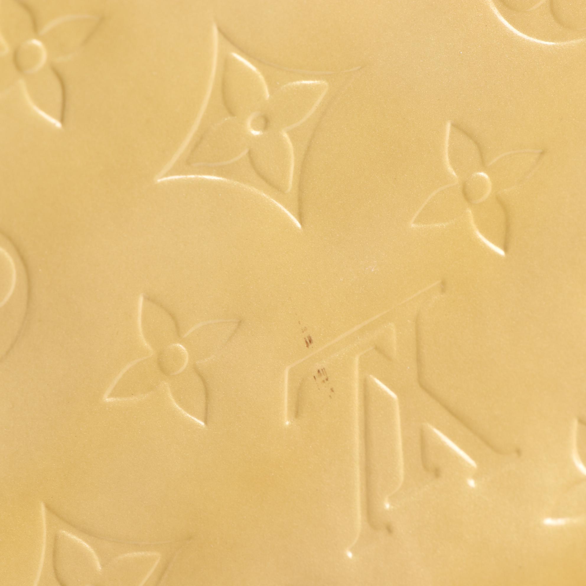 Louis Vuitton Thompson Street Bag in Monogram Vernis