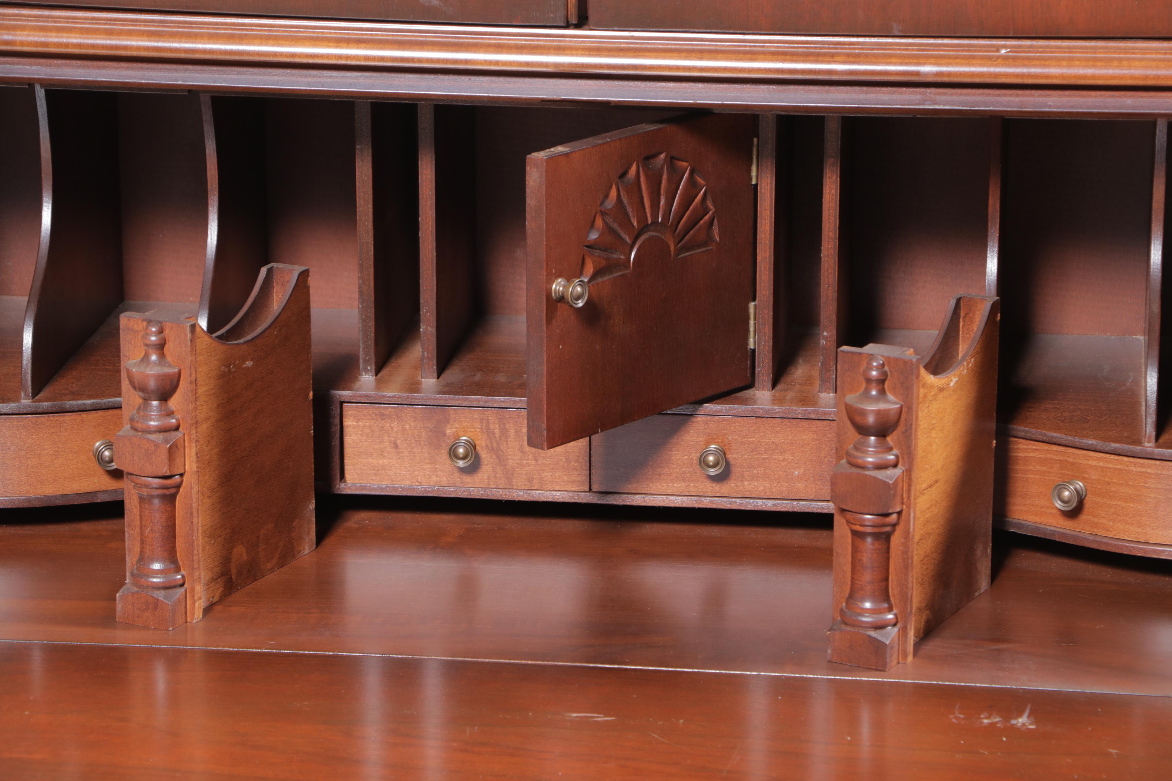 Jasper Cabinet Chippendale Style Mahogany Secretary Bookcase, Late 20th Century