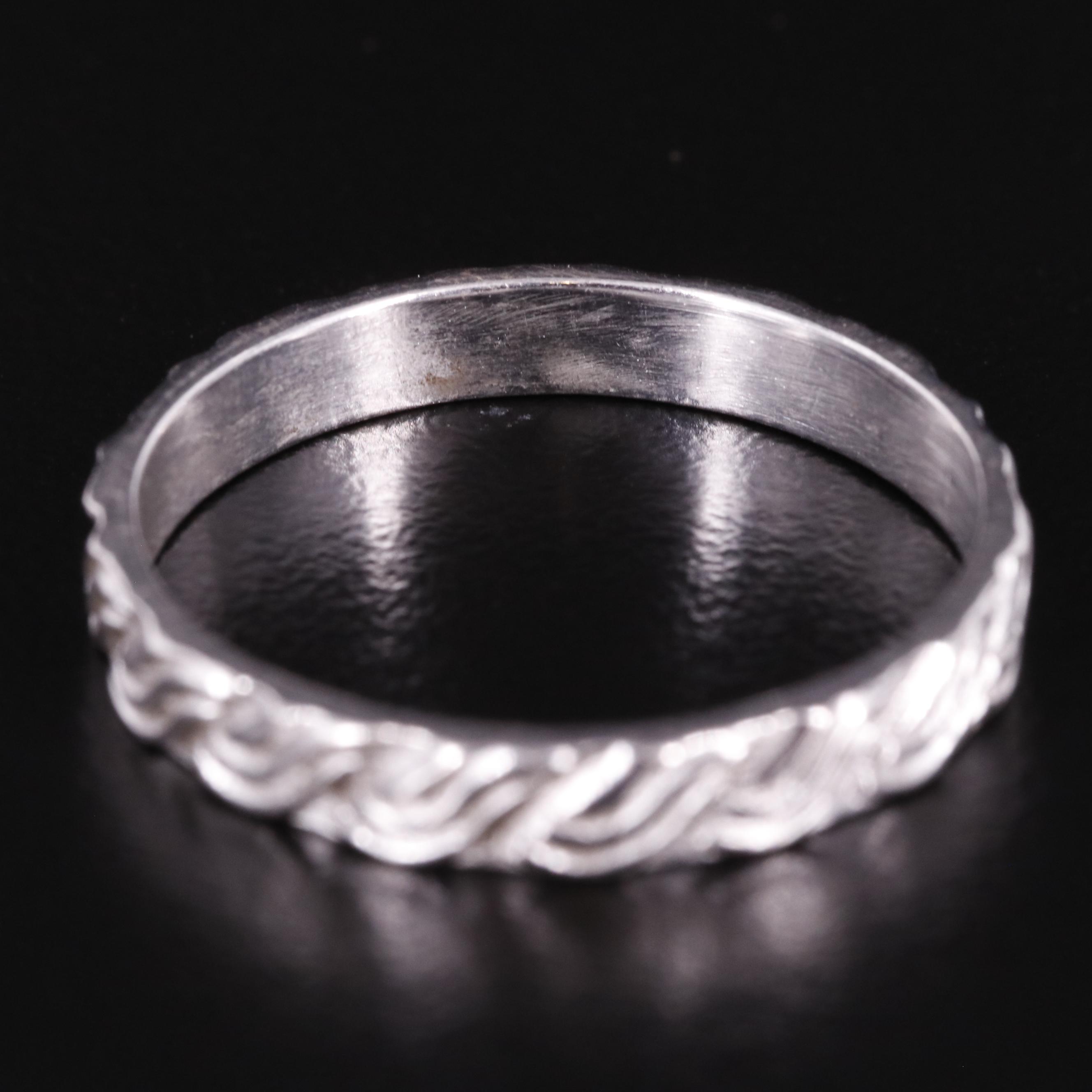 Sterling Wave Patterned Band