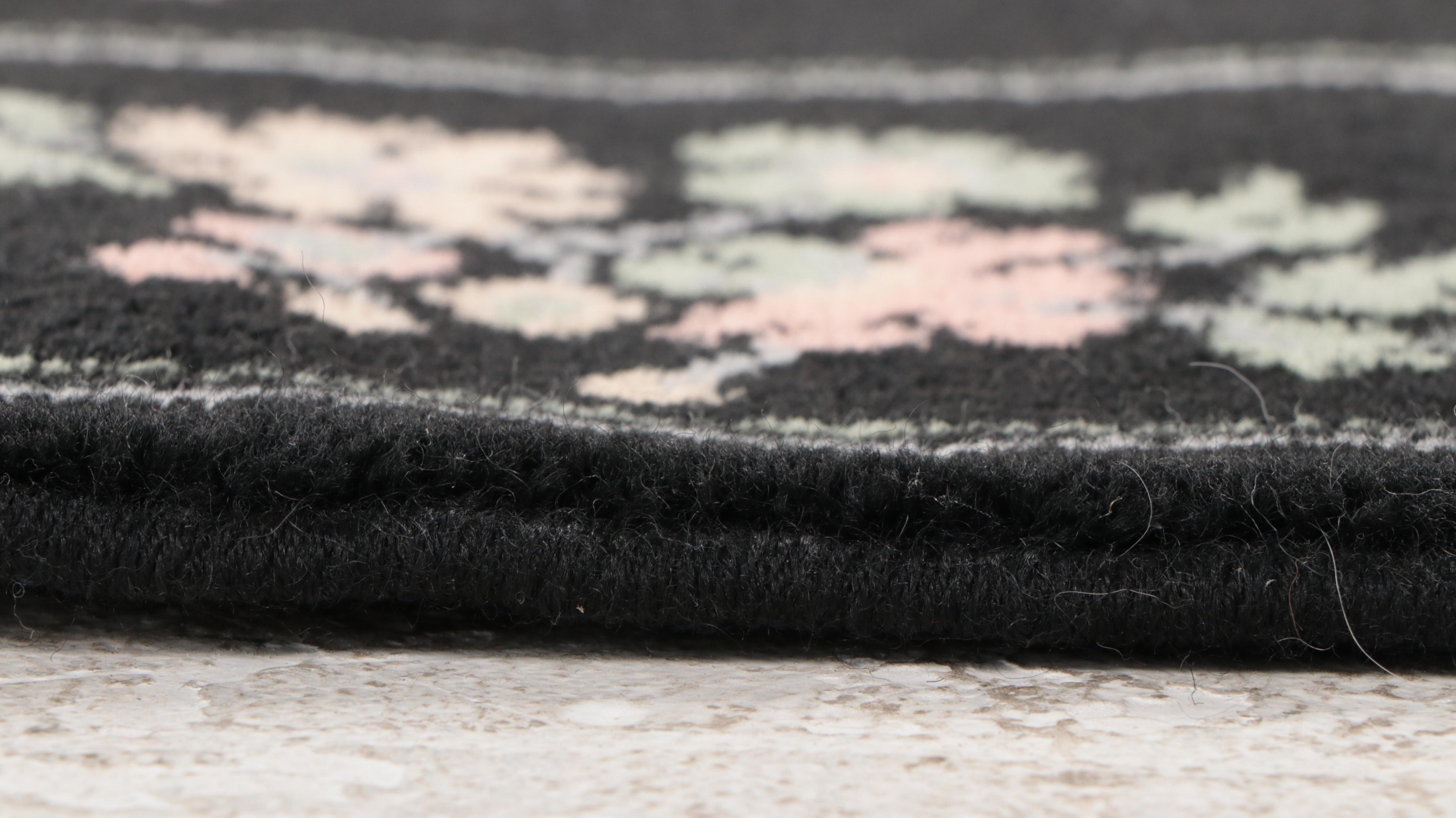 5'6 x 7'8 Power-Loomed Belgian Couristan "Garden Bouquet" Area Rug