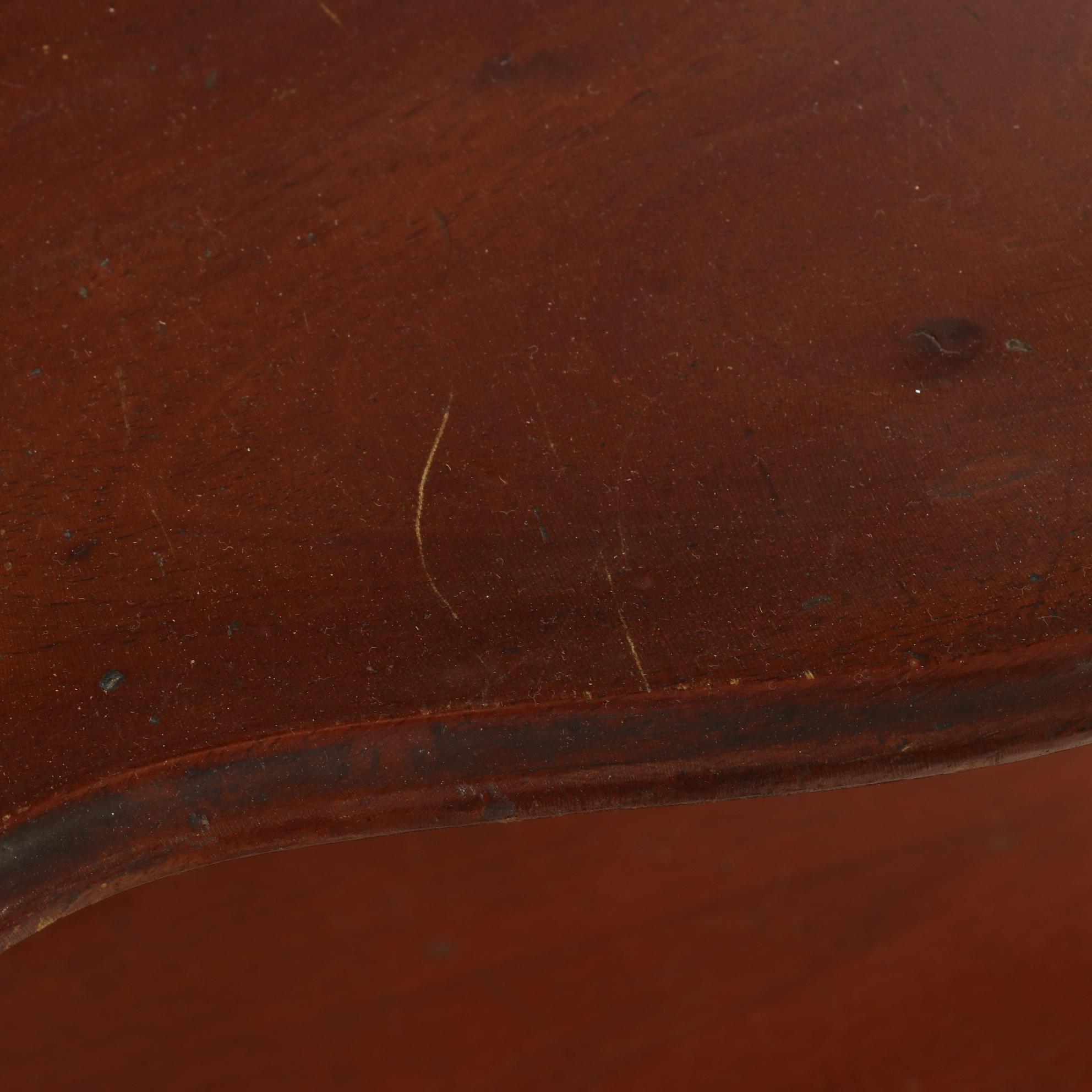 Victorian Style Walnut-Finish Ètagére Shelf