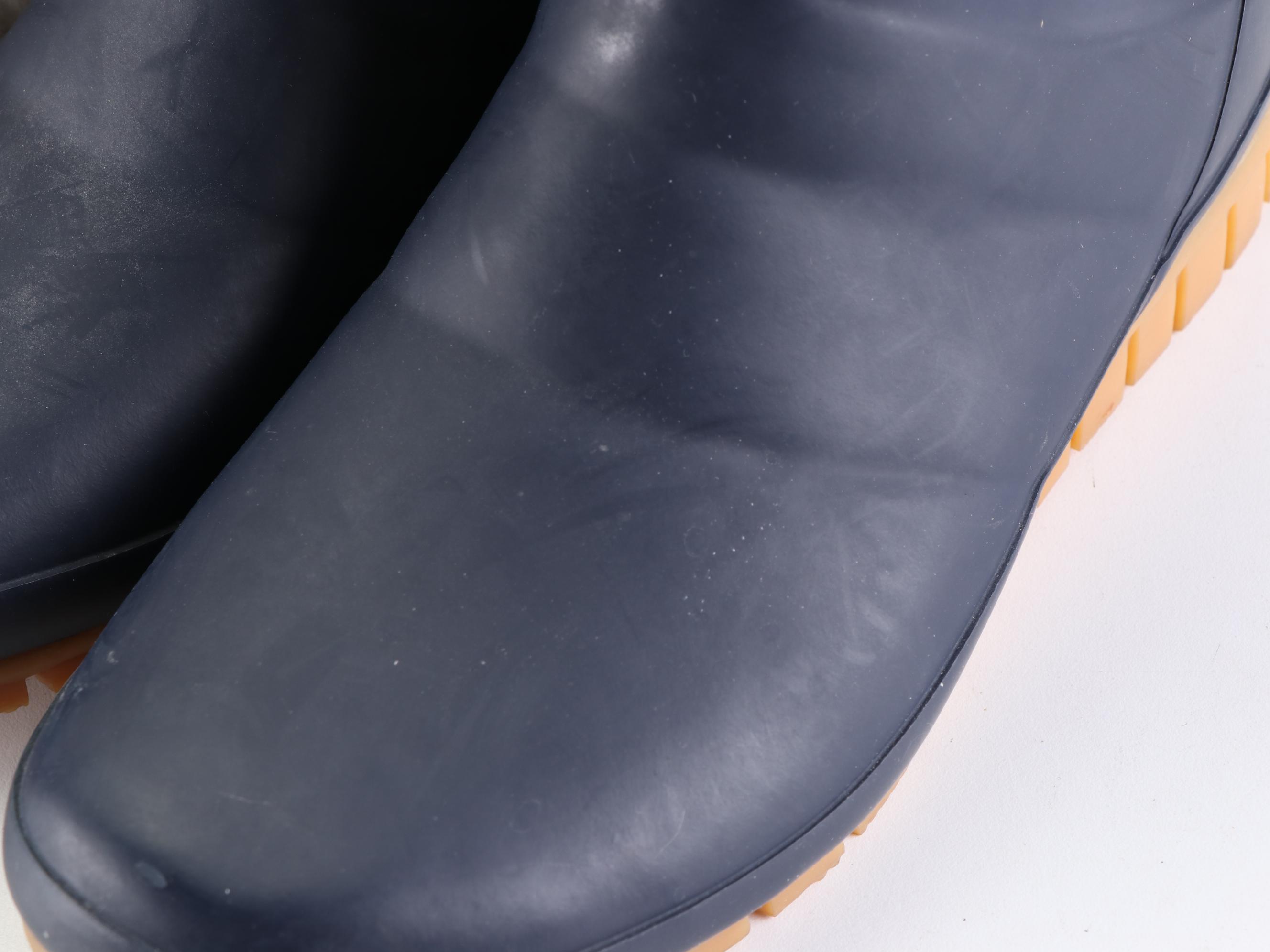 Bearpaw Boetis II Curly Lamb Boots and Joules Faux Fur Trim Chiton Boots