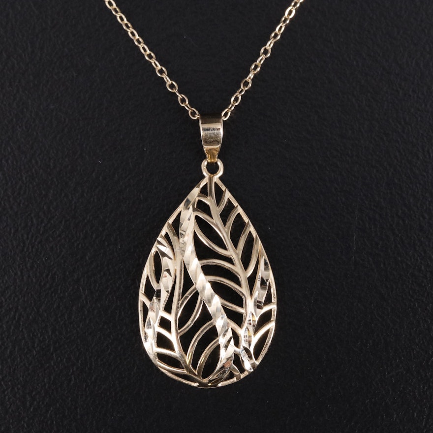 10K Teardrop Pendant Necklace