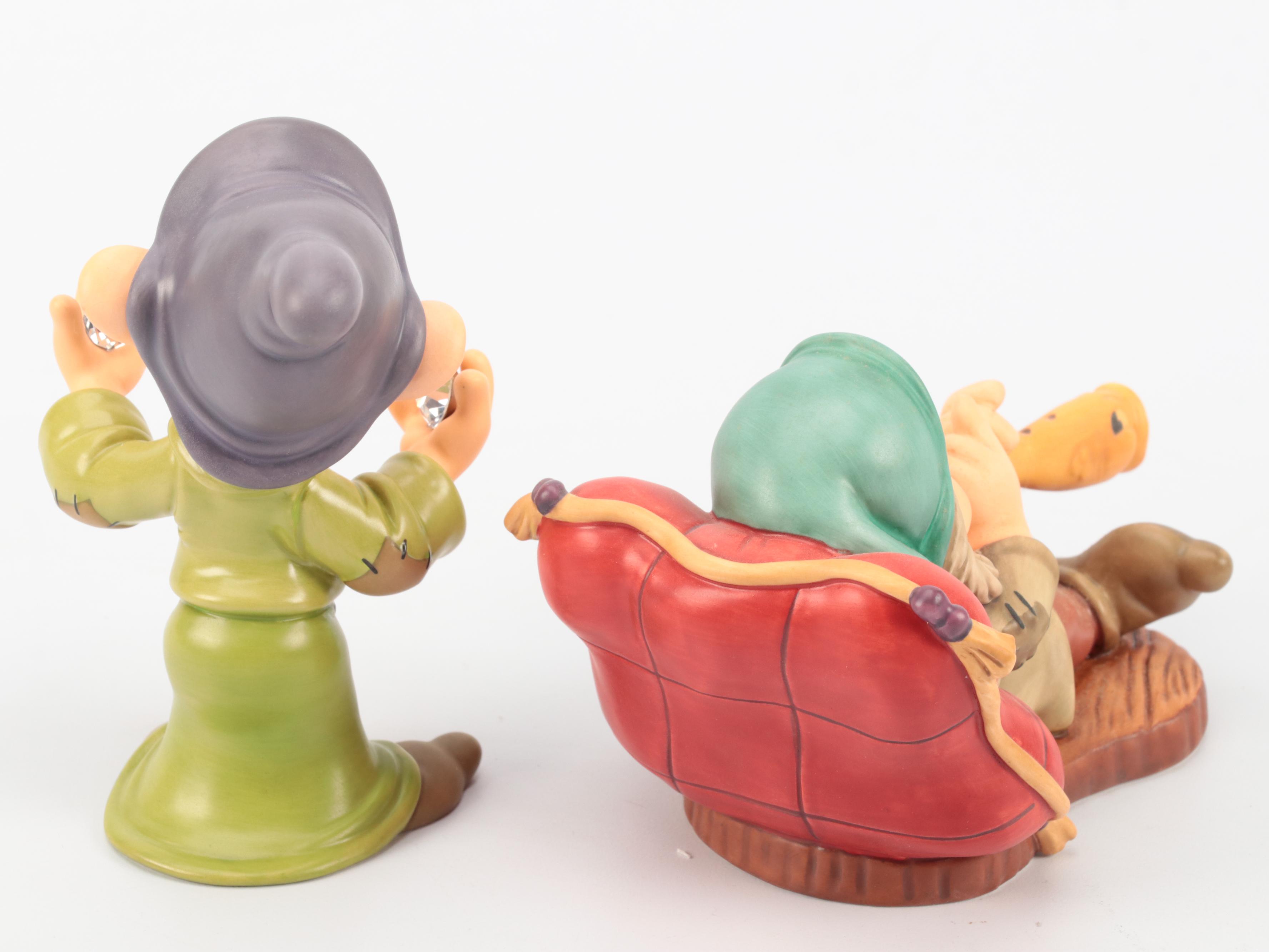 Walt Disney Classics Collection "Snow White and the Seven Dwarfs" Figurines