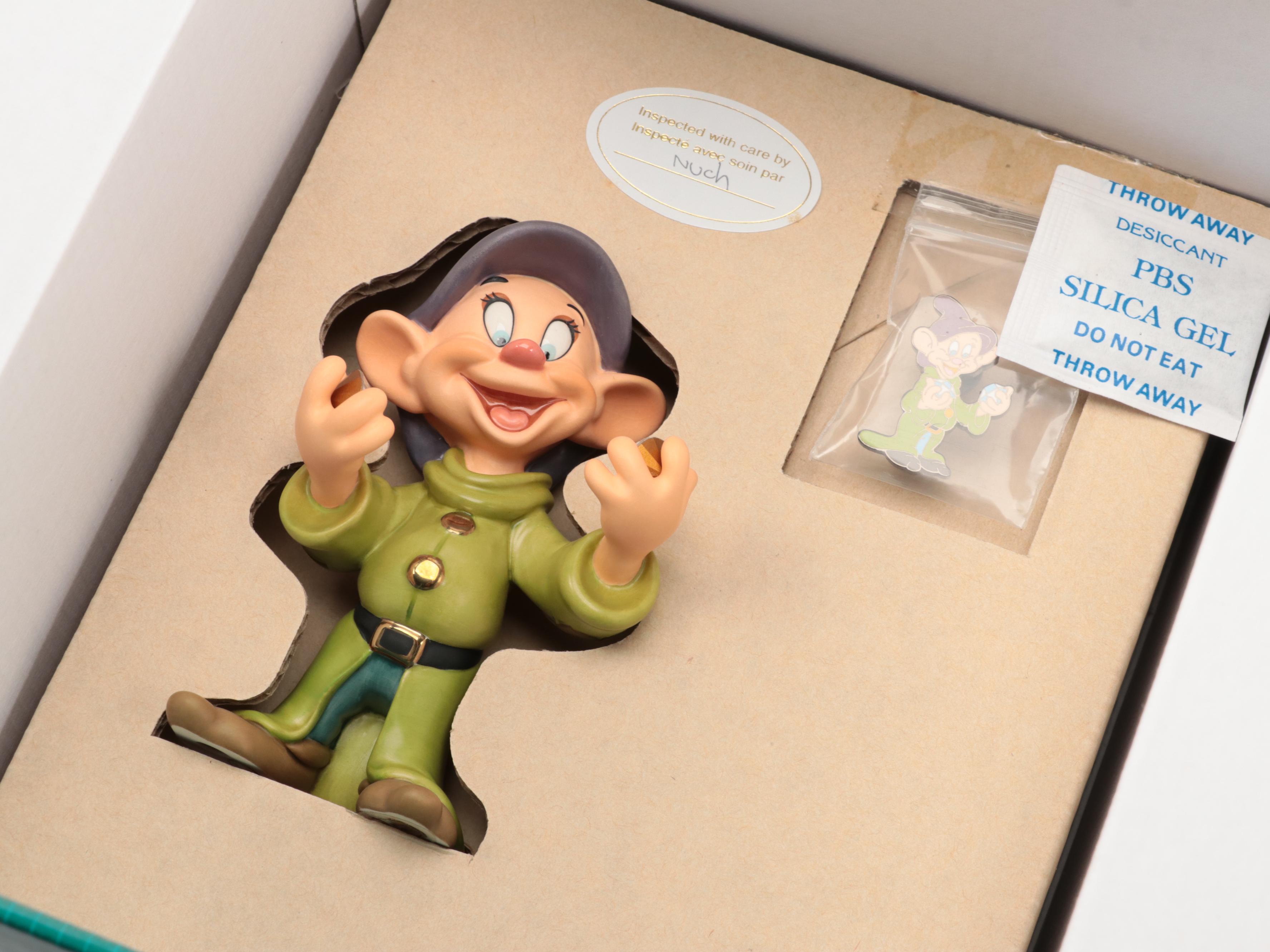 Walt Disney Classics Collection "Snow White and the Seven Dwarfs" Figurines