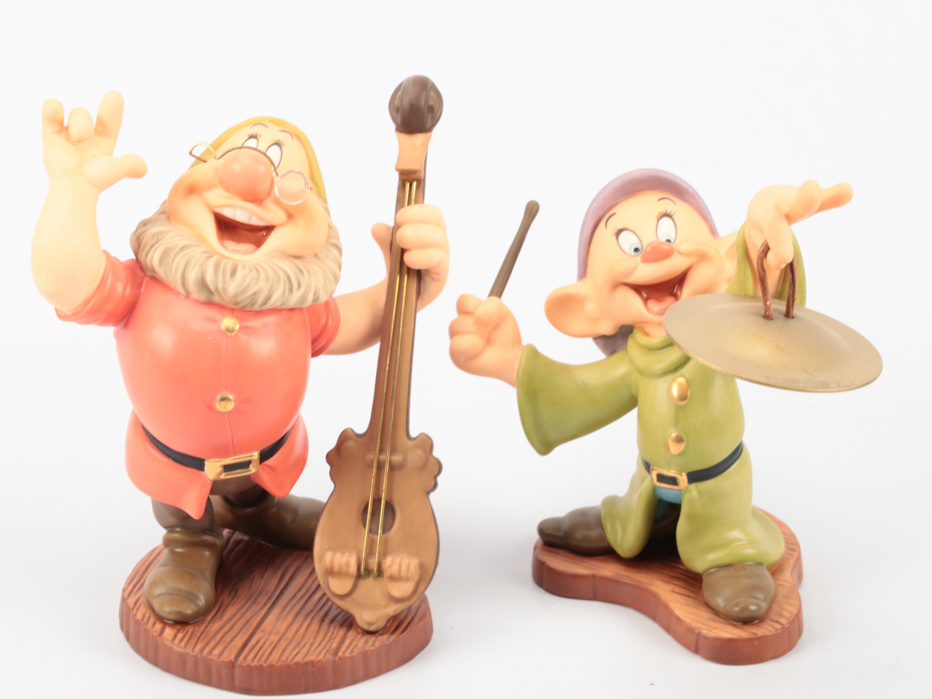 Walt Disney Classics Collection "Snow White and the Seven Dwarfs" Figurines