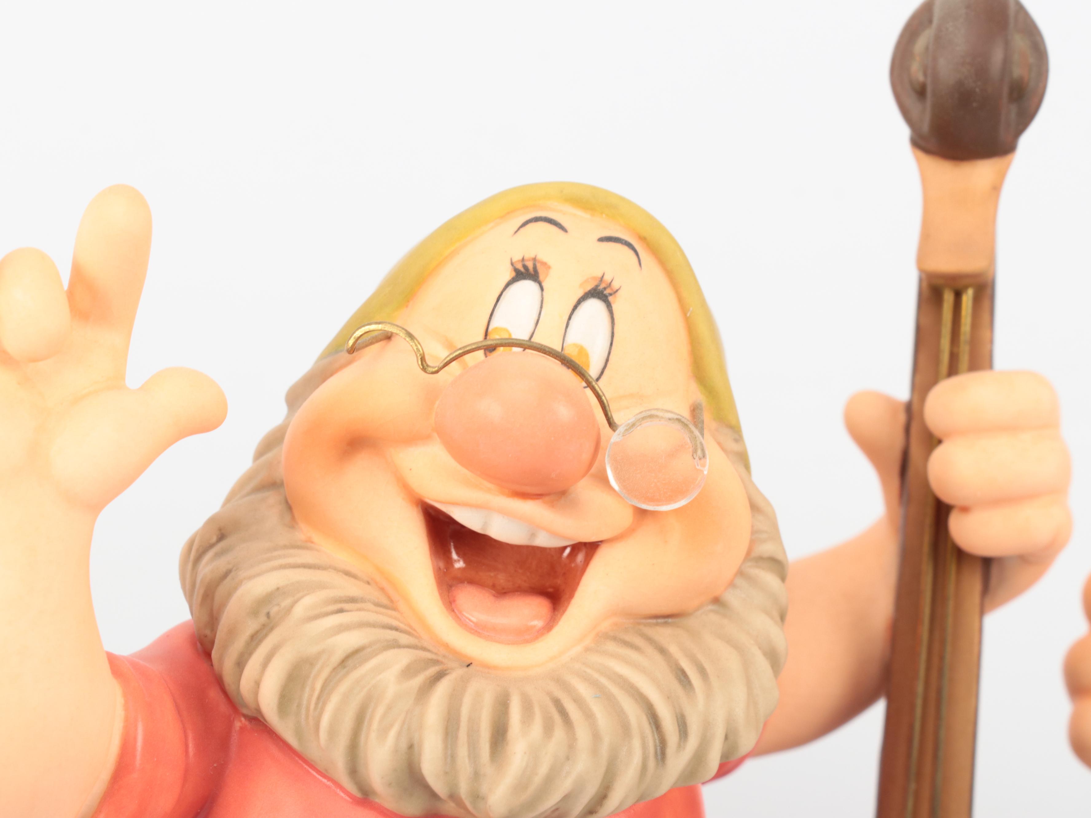 Walt Disney Classics Collection "Snow White and the Seven Dwarfs" Figurines