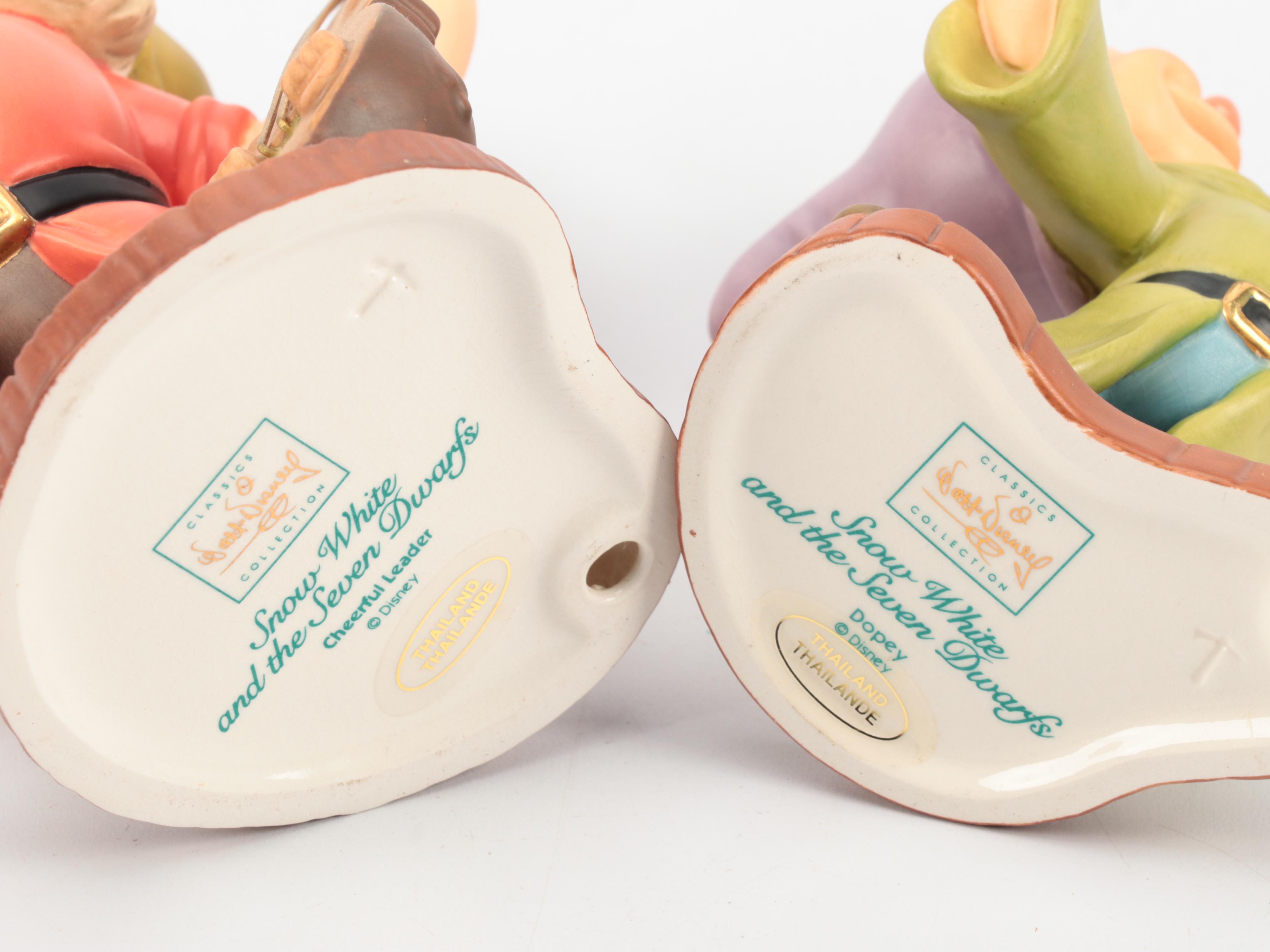 Walt Disney Classics Collection "Snow White and the Seven Dwarfs" Figurines